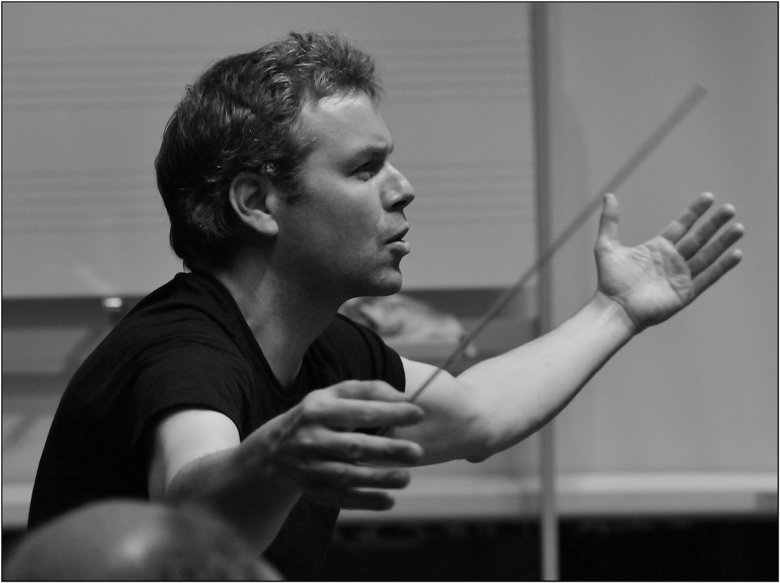 Stefan Susana: Idee, Konzept, musikalische Leitung Stefan Susana: Idee, Konzept, musikalische Leitung