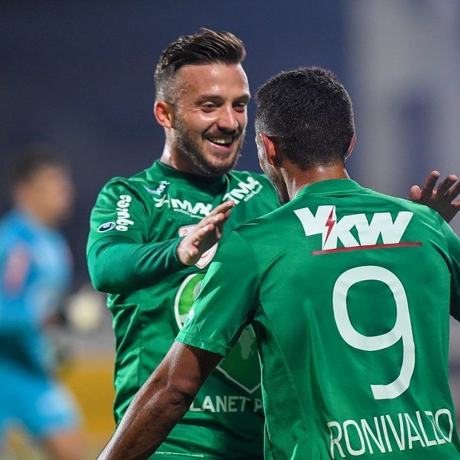 Doppeltorschützen Djuric und Ronivaldo im Freudentaumel