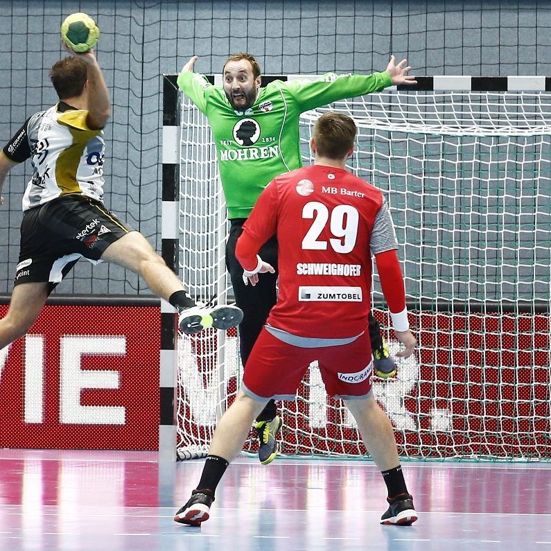 Golub Doknic (HC Hard)