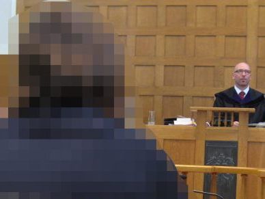 Der Beschuldigte sagt: "Kann mich an nichts erinnern."