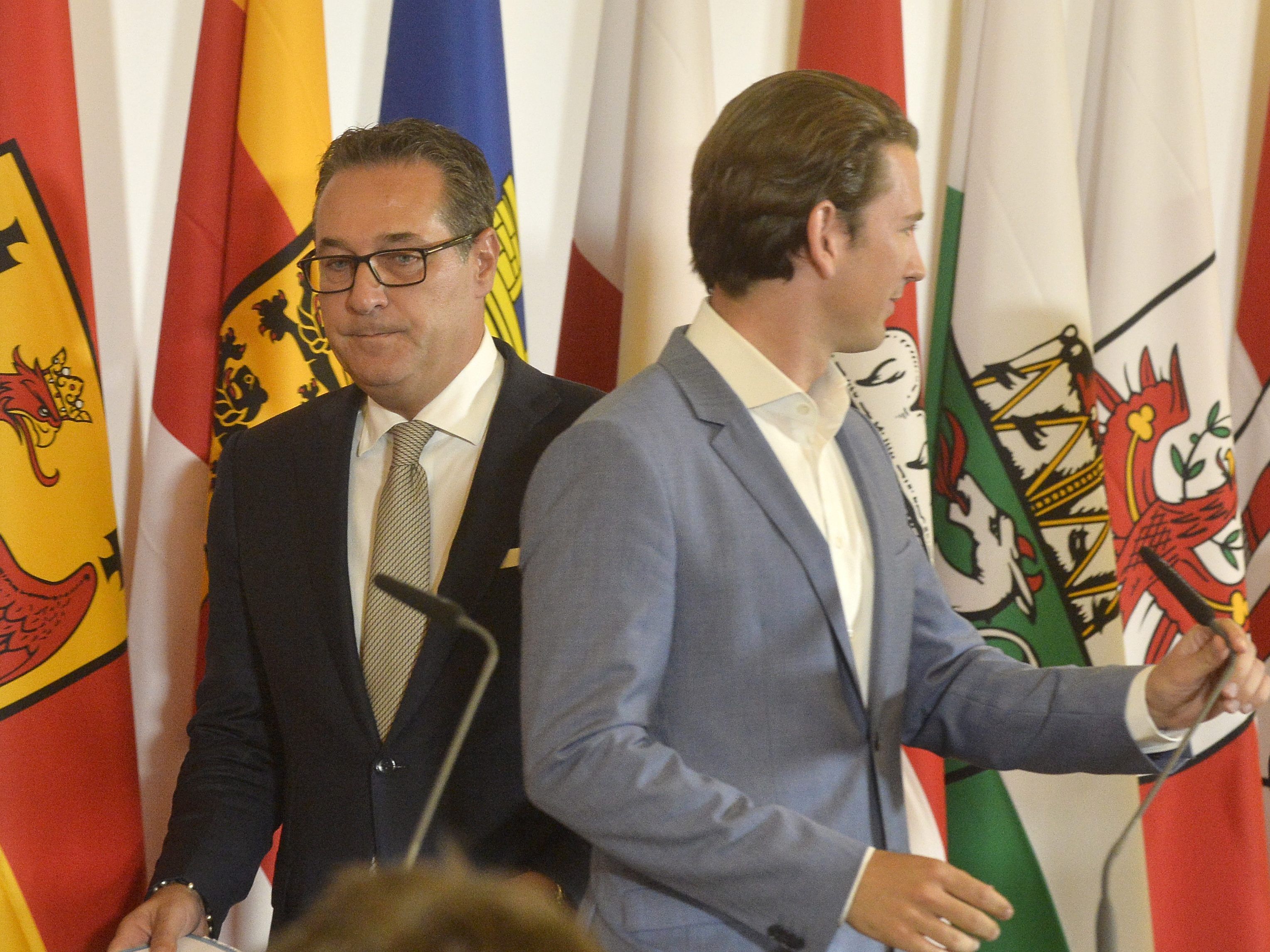 Der Weltklimarat (IPCC) warnte am Montag erneut eindringlich vor der Erderwärmung. Der Weltklimarat (IPCC) warnte am Montag erneut eindringlich vor der Erderwärmung.