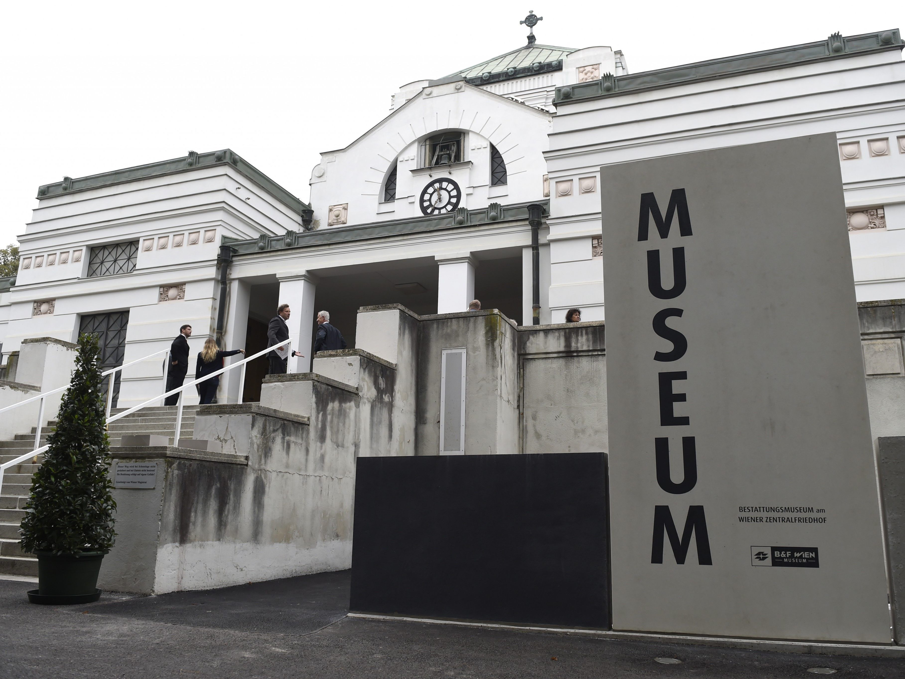 Das Bestattungsmuseum Wien bietet online etwas makabere Geschenke an. Das Bestattungsmuseum Wien bietet online etwas makabere Geschenke an.