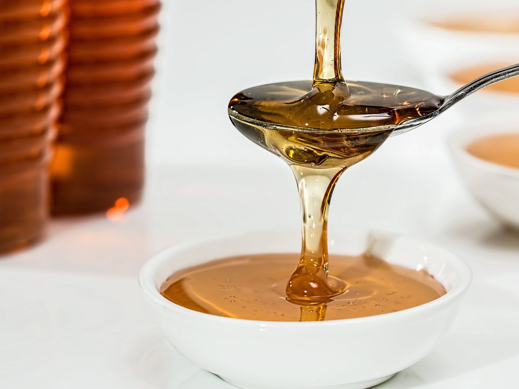Der Blütenhonig vom Cobenzl schmeckt mild-würzig. Der Blütenhonig vom Cobenzl schmeckt mild-würzig.