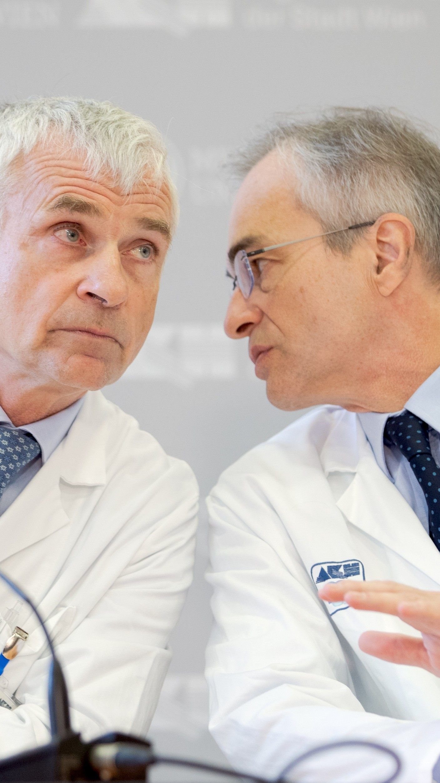 Dr. Klepetko (l.) führte die Lungentransplantation durch.