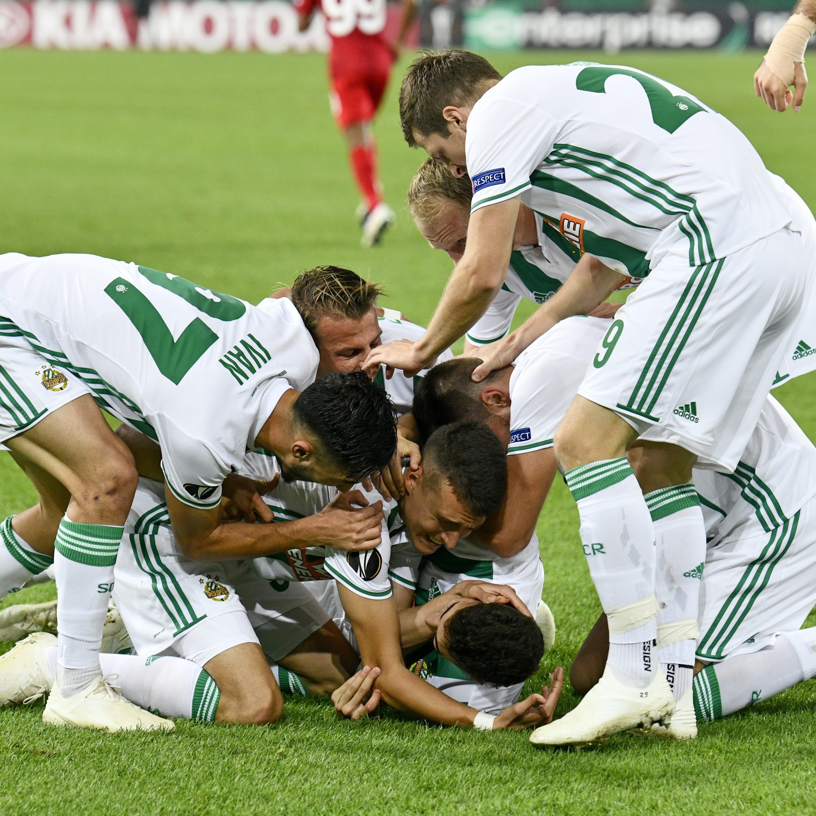 Hier sehen Sie das Match zwischen Glasgow Rangers und Rapid Wien im Live-Stream und live im TV.