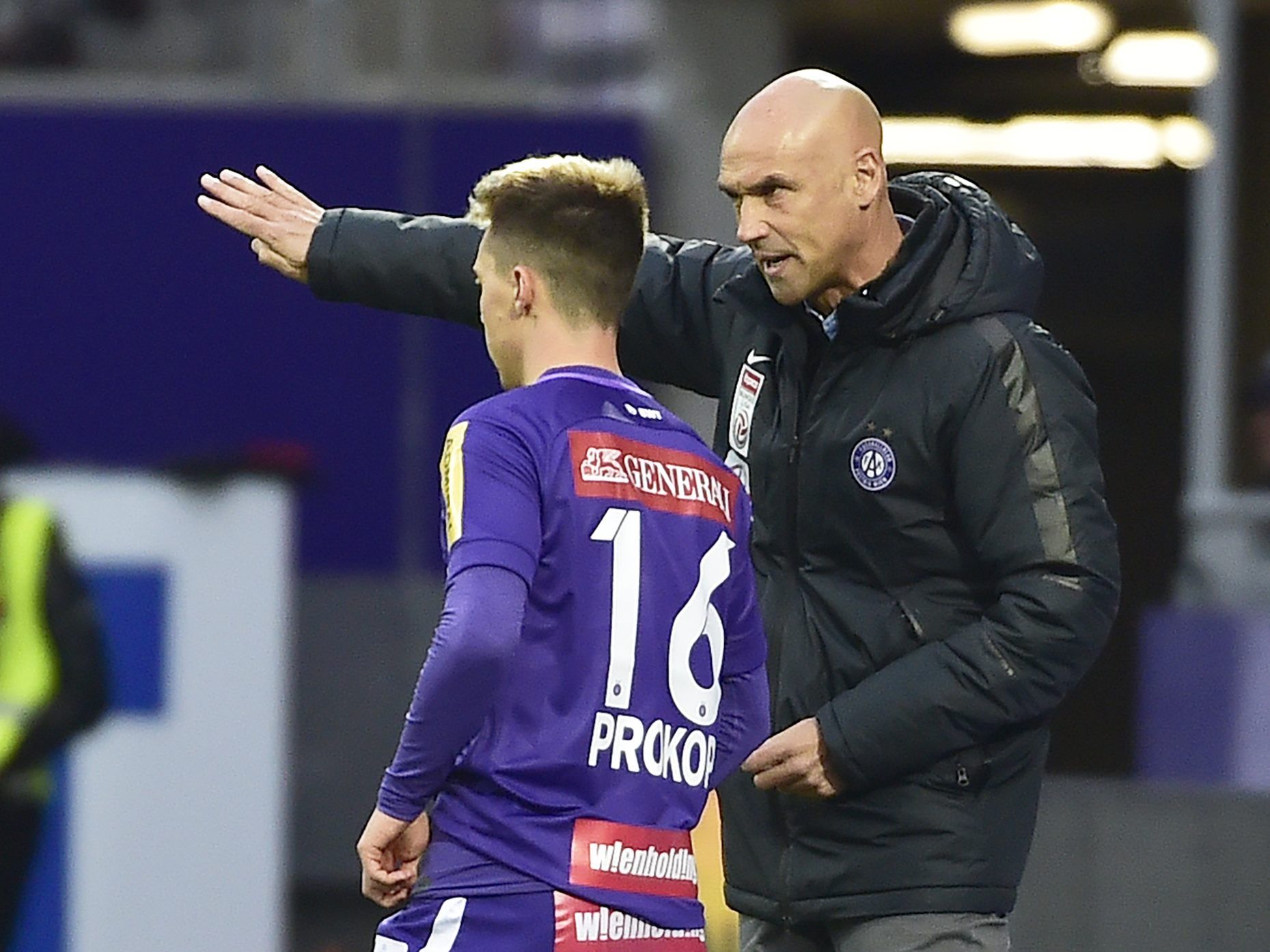 Wacker Innsbruck gegen Austria Wien im Live-Stream und live im TV. Wacker Innsbruck gegen Austria Wien im Live-Stream und live im TV.