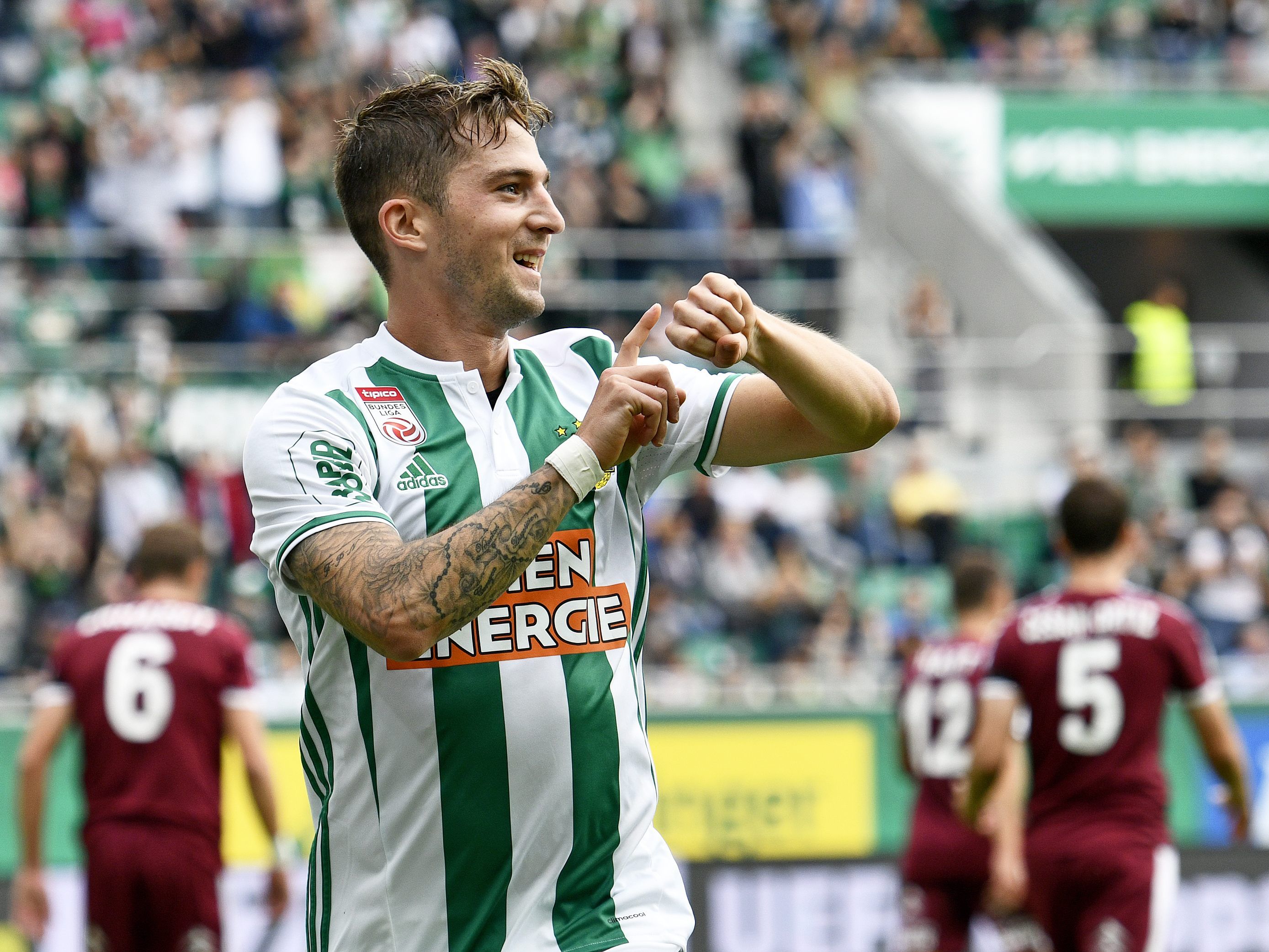 LIVE-Ticker zum Spiel Rapid Wien gegen Admira ab 14.30 Uhr. LIVE-Ticker zum Spiel Rapid Wien gegen Admira ab 14.30 Uhr.
