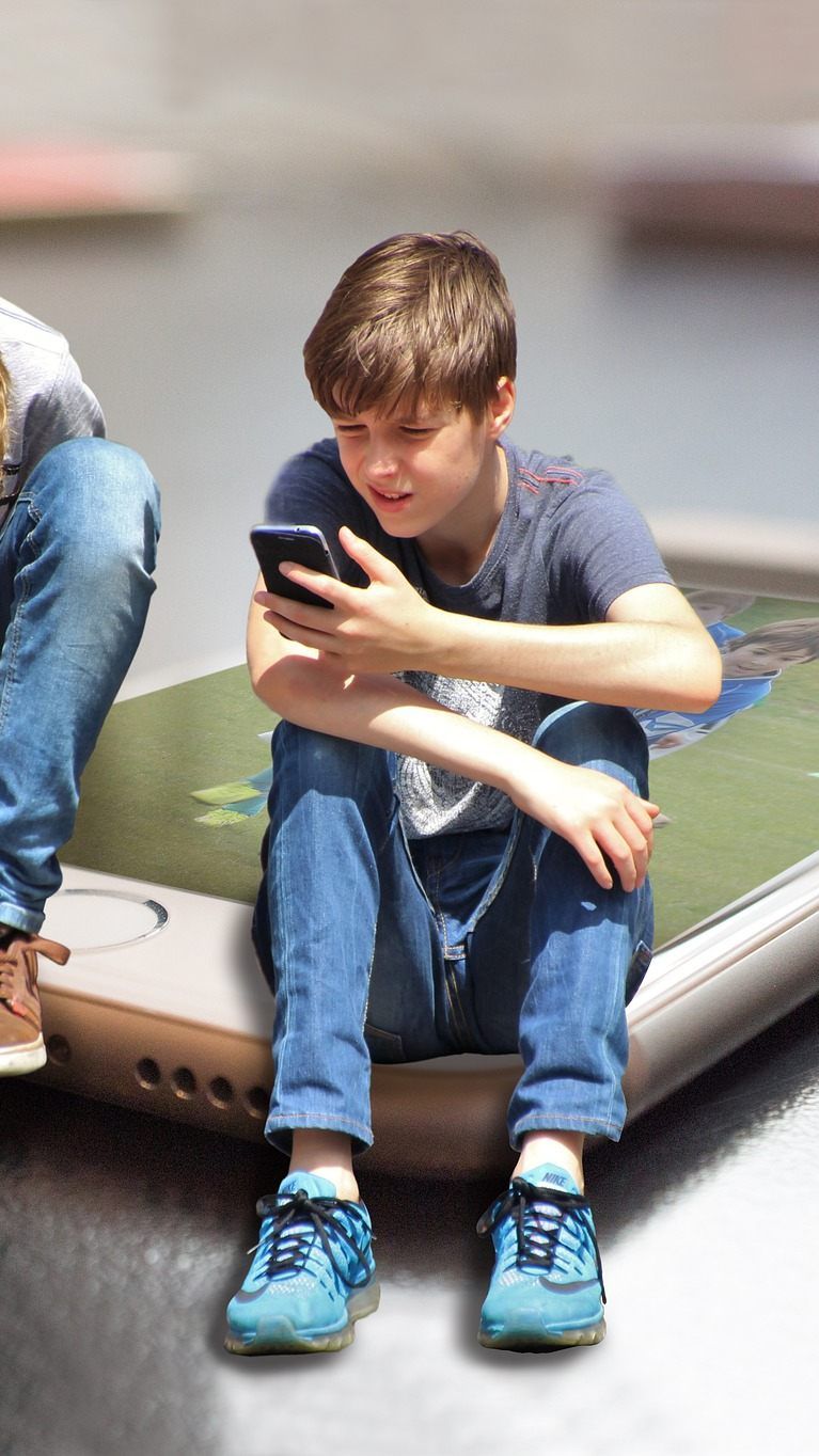 Die Nutzung von Smartphones kann für Kinder schädlich sein.