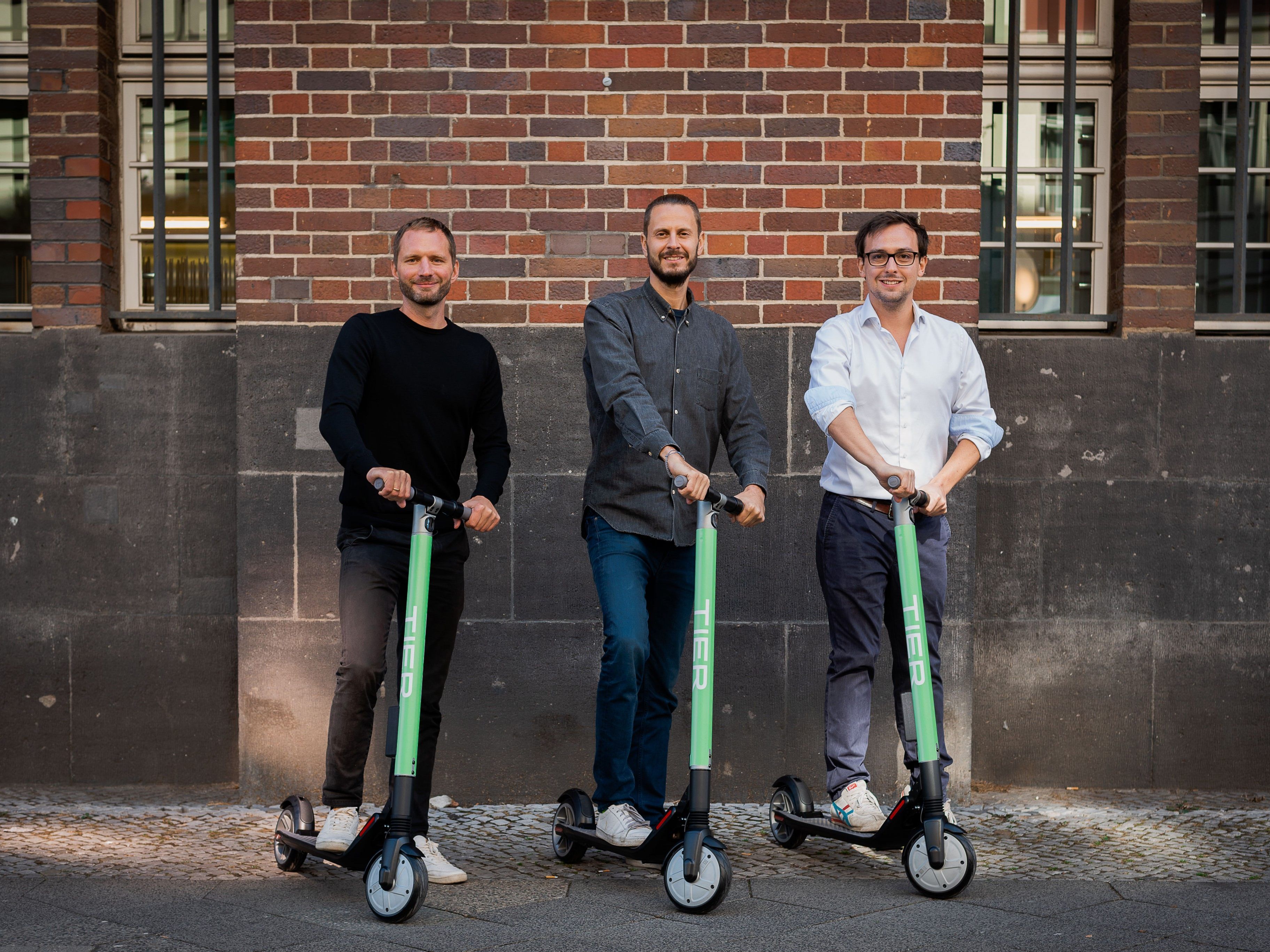 Die Gründer von TIER Mobility bringen bereits jede Menge Startup-Erfahrung mit. Die Gründer von TIER Mobility bringen bereits jede Menge Startup-Erfahrung mit.