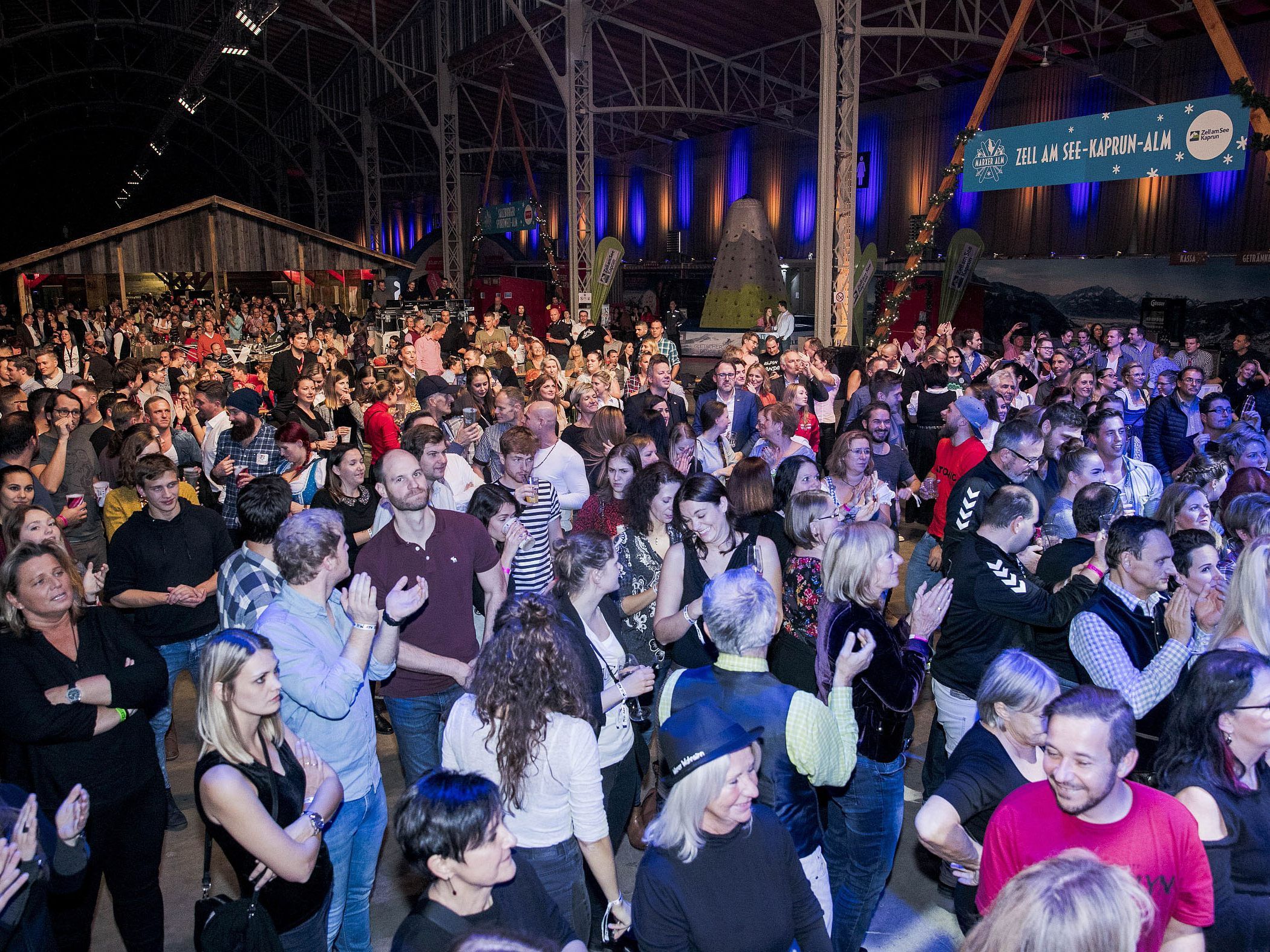 Partystimmung beim Winter-Opening in Wien. Partystimmung beim Winter-Opening in Wien.
