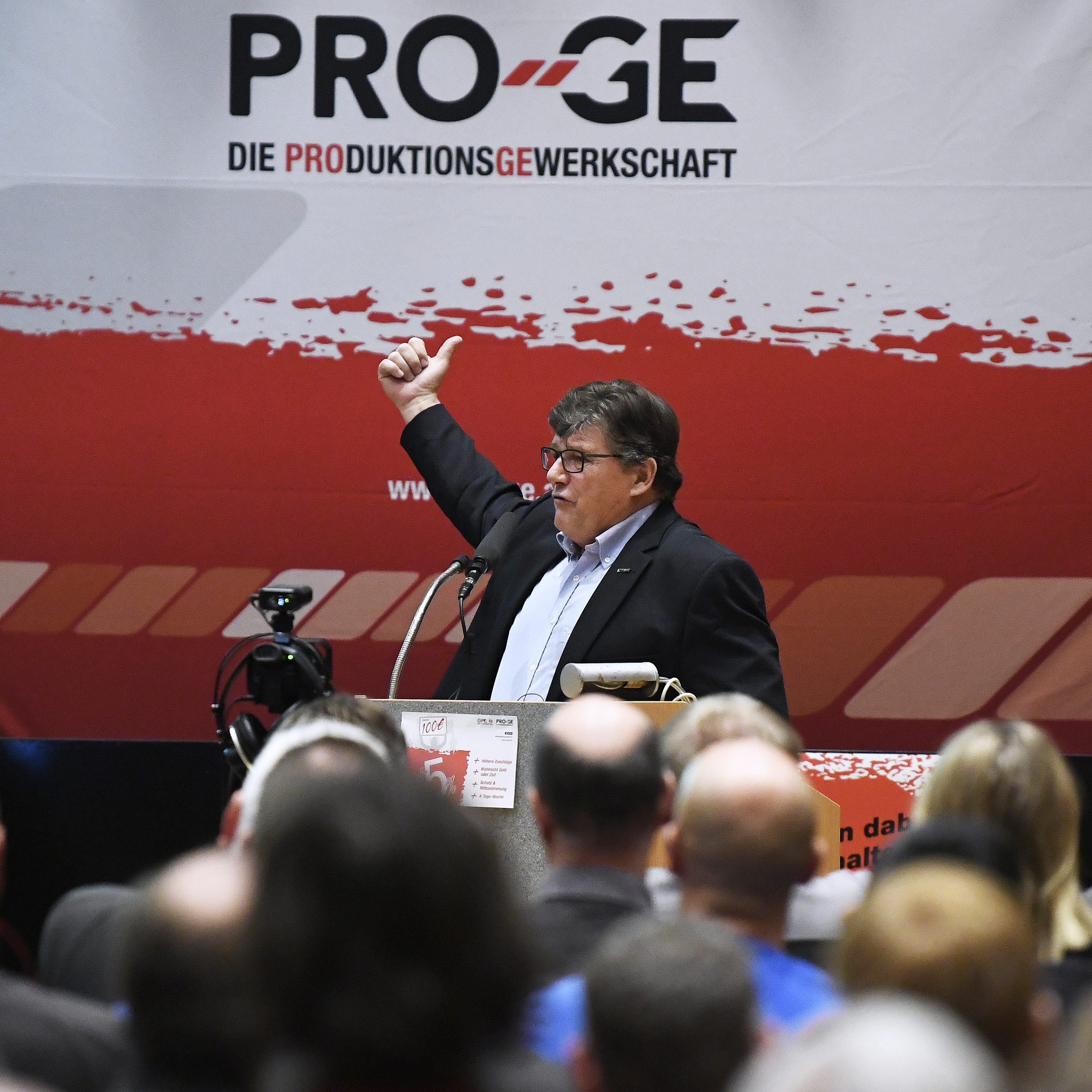 Die Verhandlungen gehen weiter.