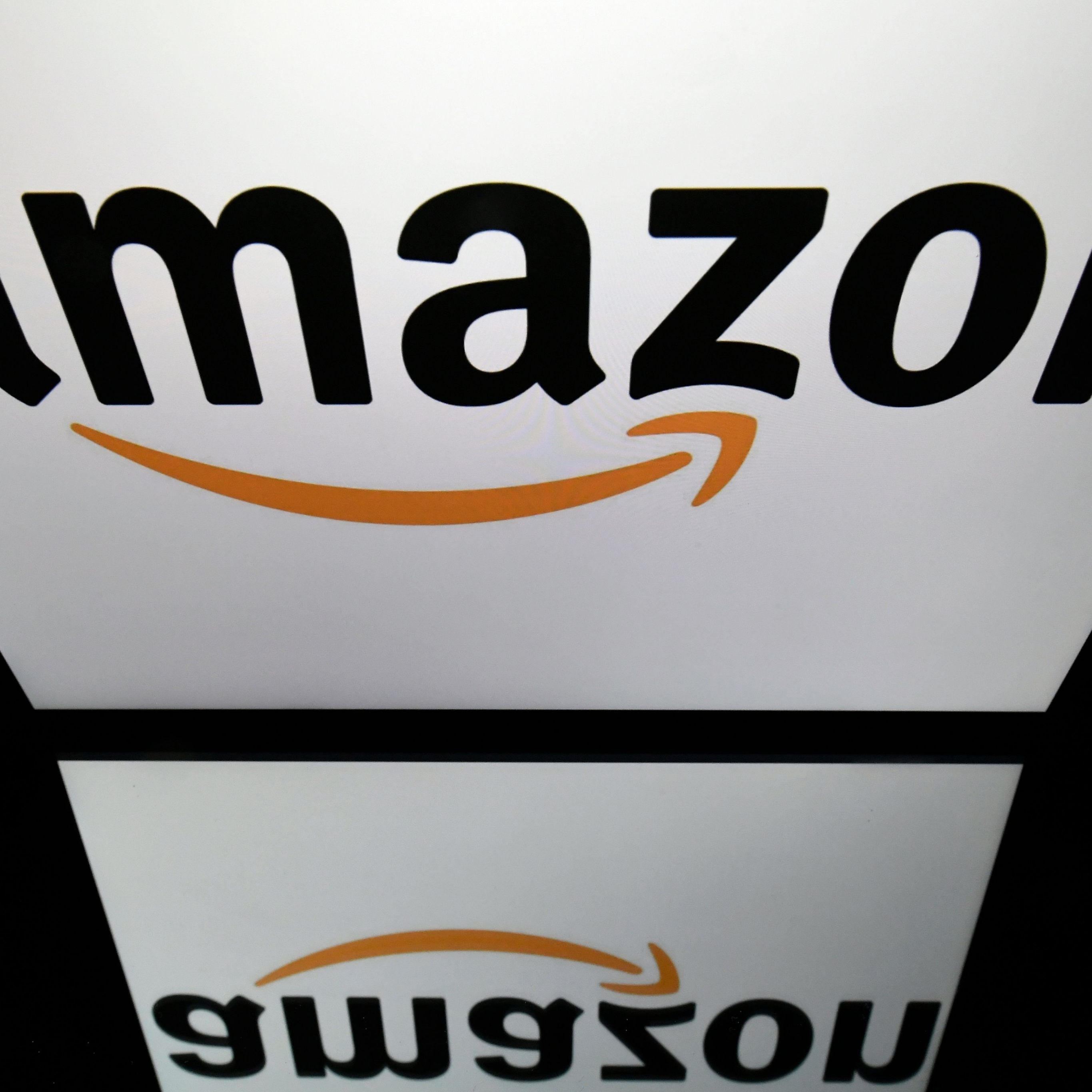 Amazon liegt bei den umsatzstärksten Online-Shops in Österreich auf Platz 1.