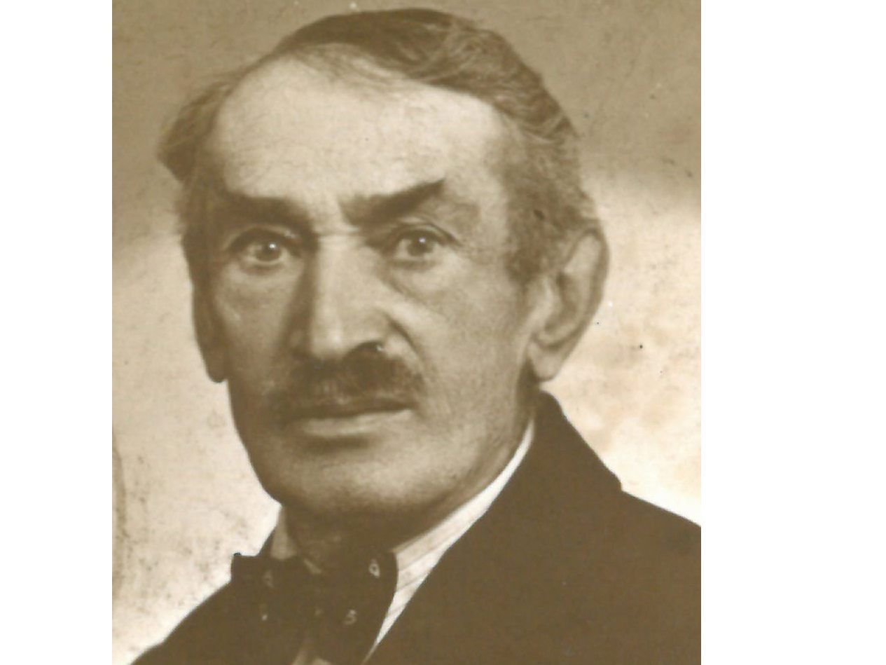 Albin Schmid (* 28.01.1878, + 04.09.1959). Seine Aufzeichnungen wurden vor einigen Jahren dem Lustenauer Gemeindearchiv übergeben. Albin Schmid (* 28.01.1878, + 04.09.1959). Seine Aufzeichnungen wurden vor einigen Jahren dem Lustenauer Gemeindearchiv übergeben.