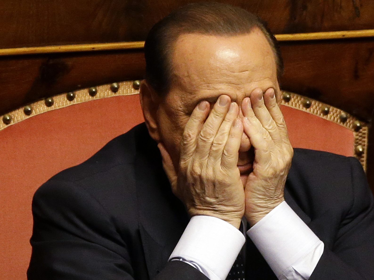 Am 27. November 2013 wird Silvio Berlusconi aus dem italienischen Parlament ausgeschlossen.