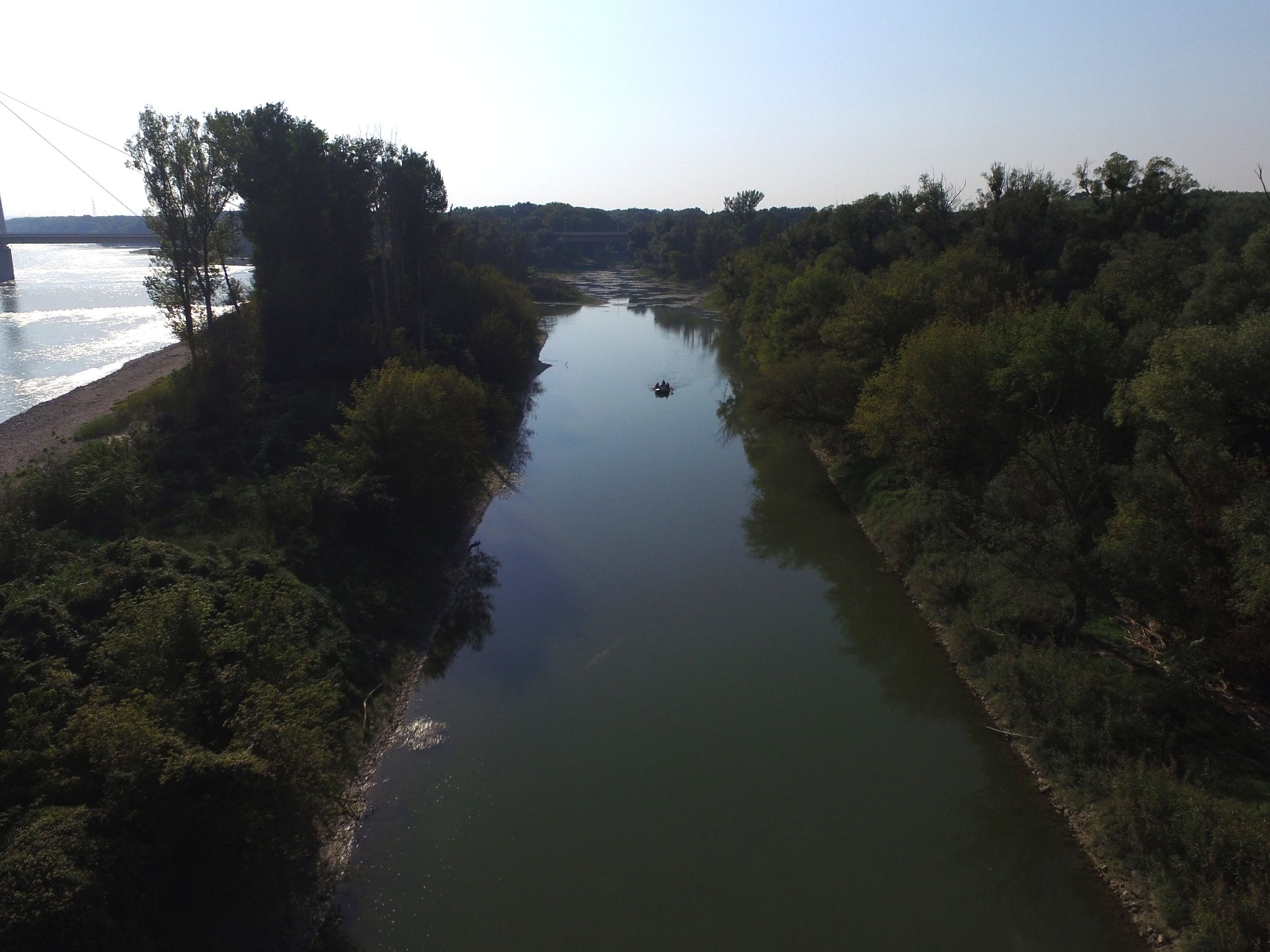 An den Ufern der Donau sammelt sich der Plastikmüll.