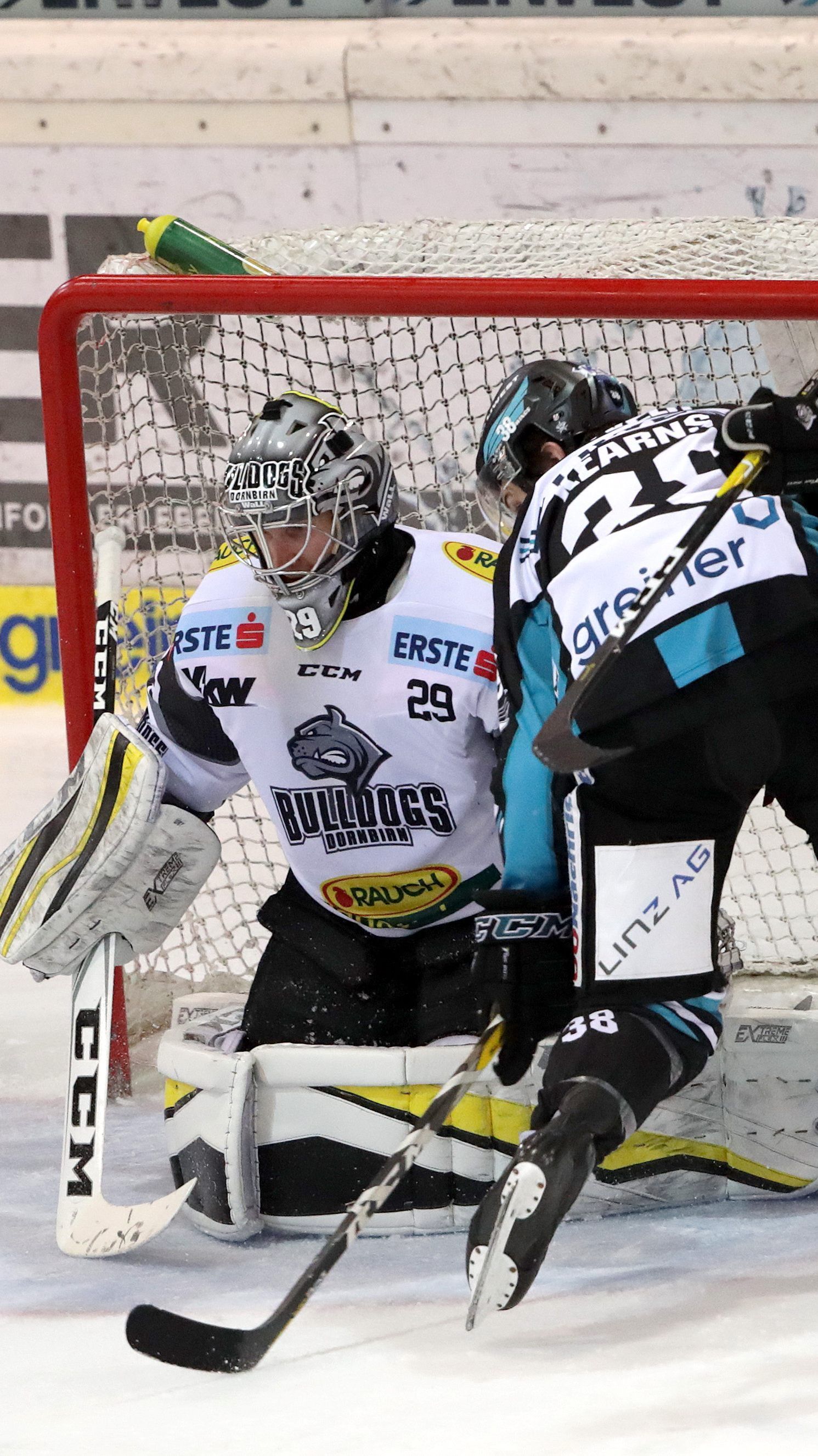 Rinne und Co. mussten sich auch BW Linz geschlagen geben.