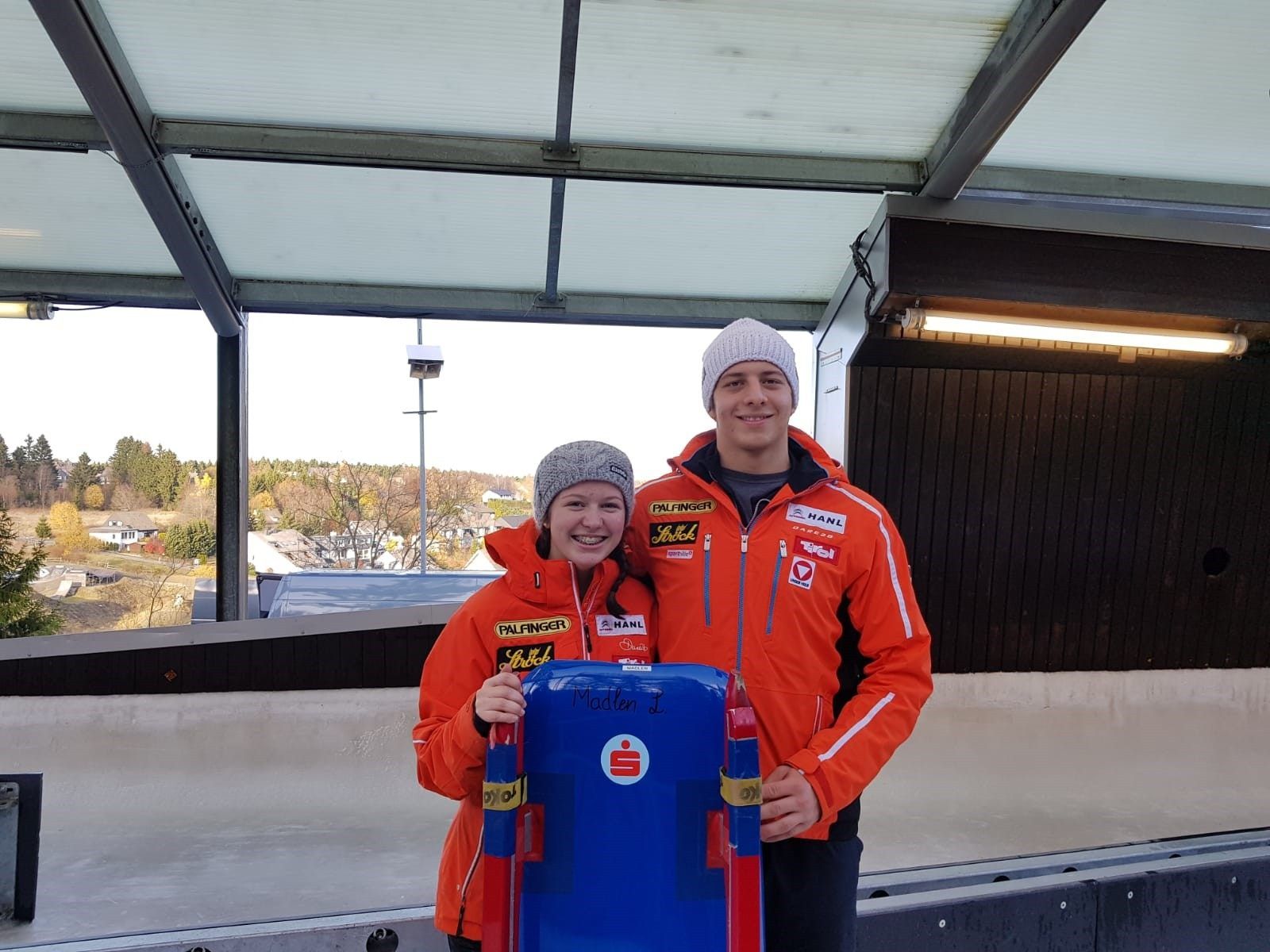 Madlen Loss und Yannick Müller freuen sich auf das erste Saisonrennen auf Eis Madlen Loss und Yannick Müller freuen sich auf das erste Saisonrennen auf Eis