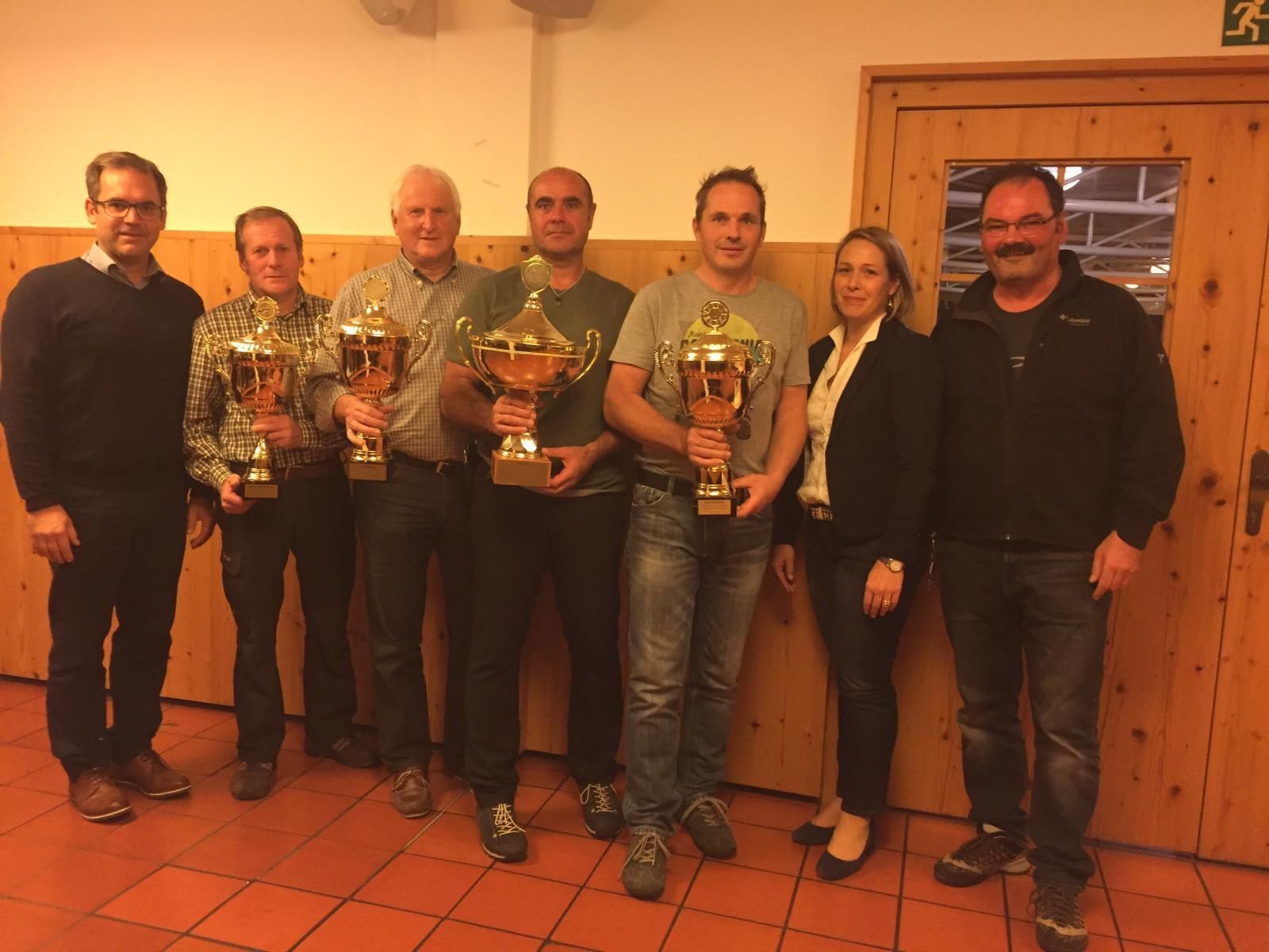 v.l.: Peter Stieger, Hubert Loretter, Helmut Rinne, Fredy Sieberer, Gerd Meier, Gudrun Petz-Bechter, Manfred Himmer