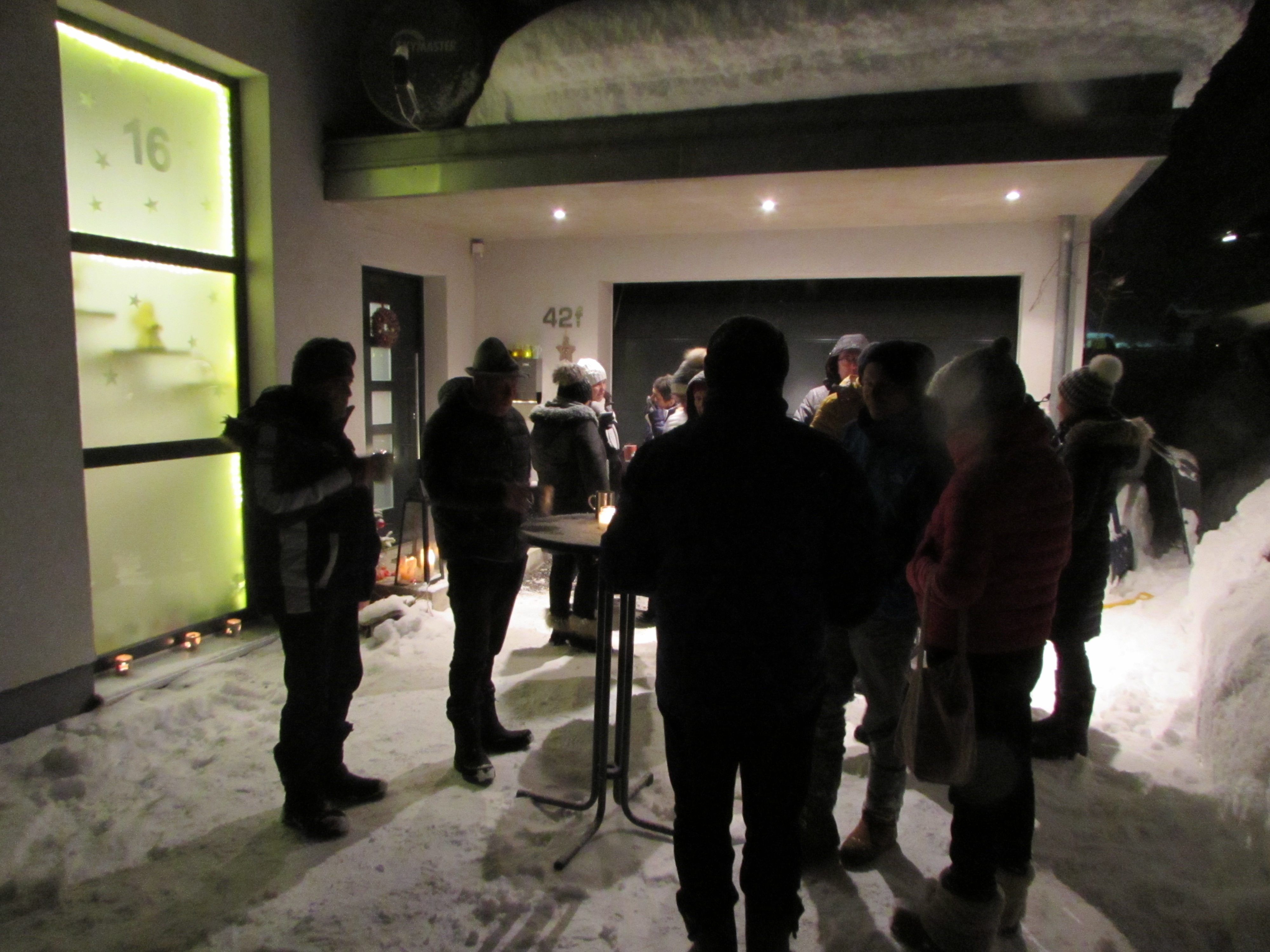 Adventfenster laden zum Begegnen ein