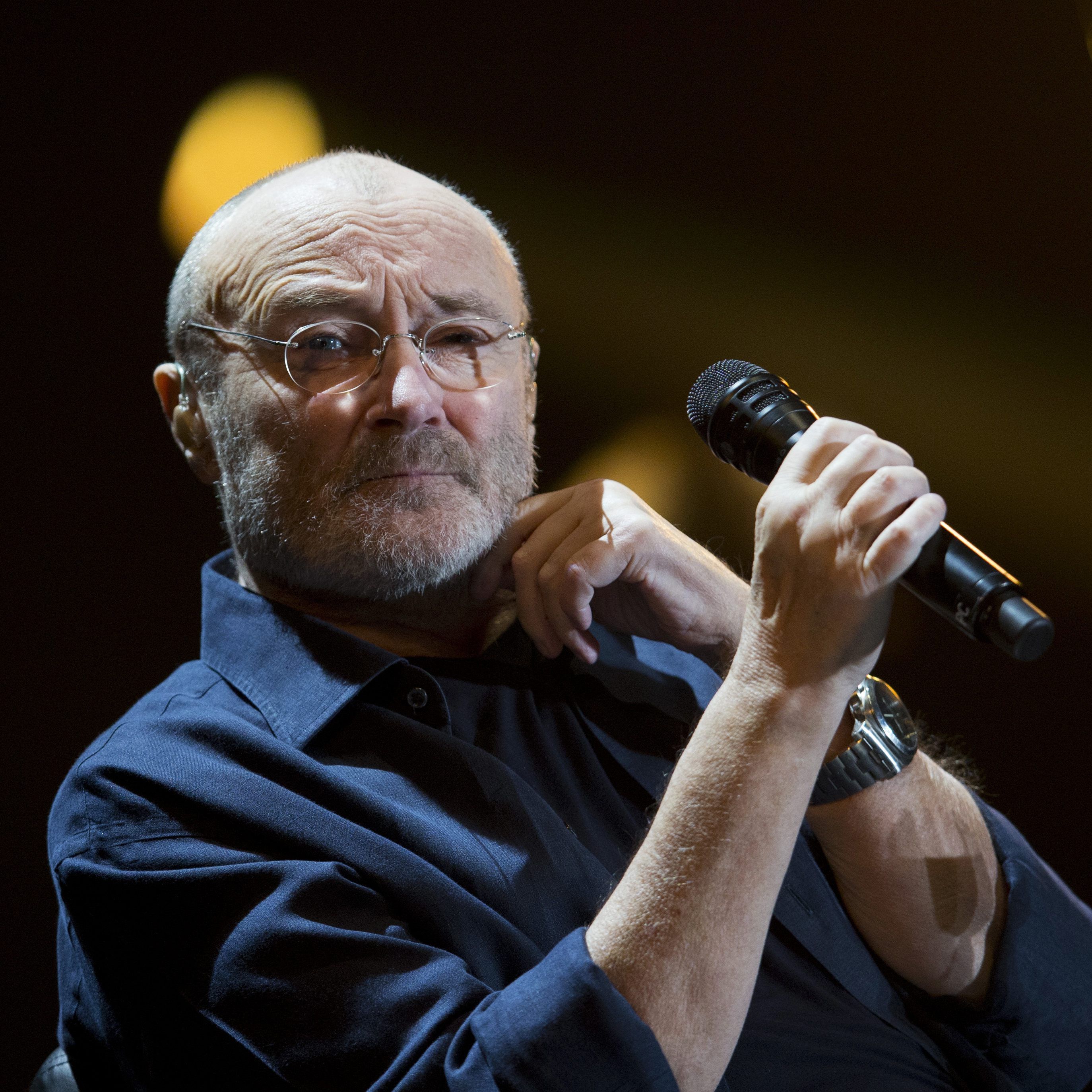 Phil Collins gibt ein Konzert in Wien.