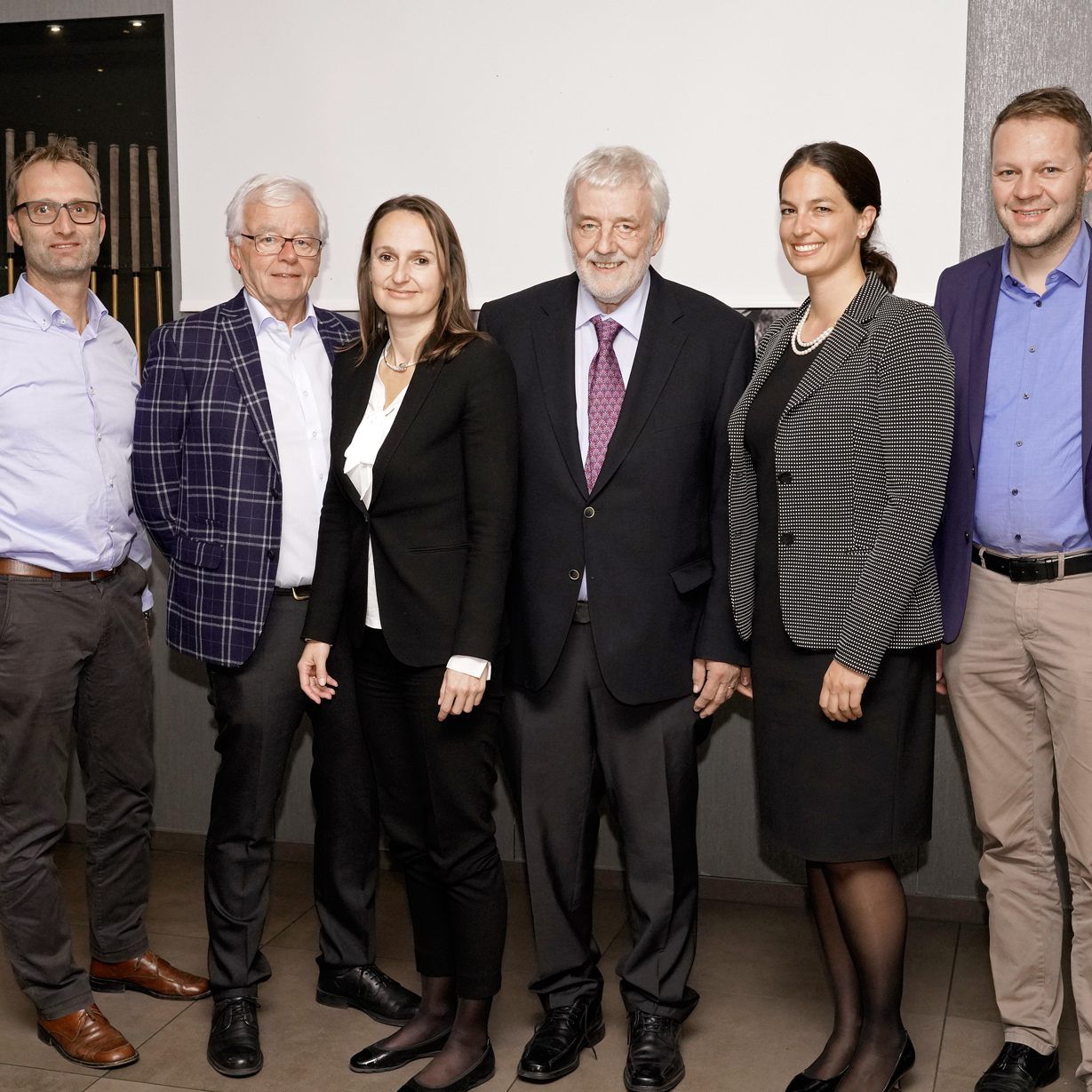Gerhard Marte (Geschäftsführung Fries), Martin Rhomberg (Gesellschafter Fries), Sylvia Hofinger (Fachverband der Chemischen Industrie Österreichs), Thomas Rhomberg, Katharina Rhomberg, Gerhard Bertsch (Geschäftsführung Fries).
