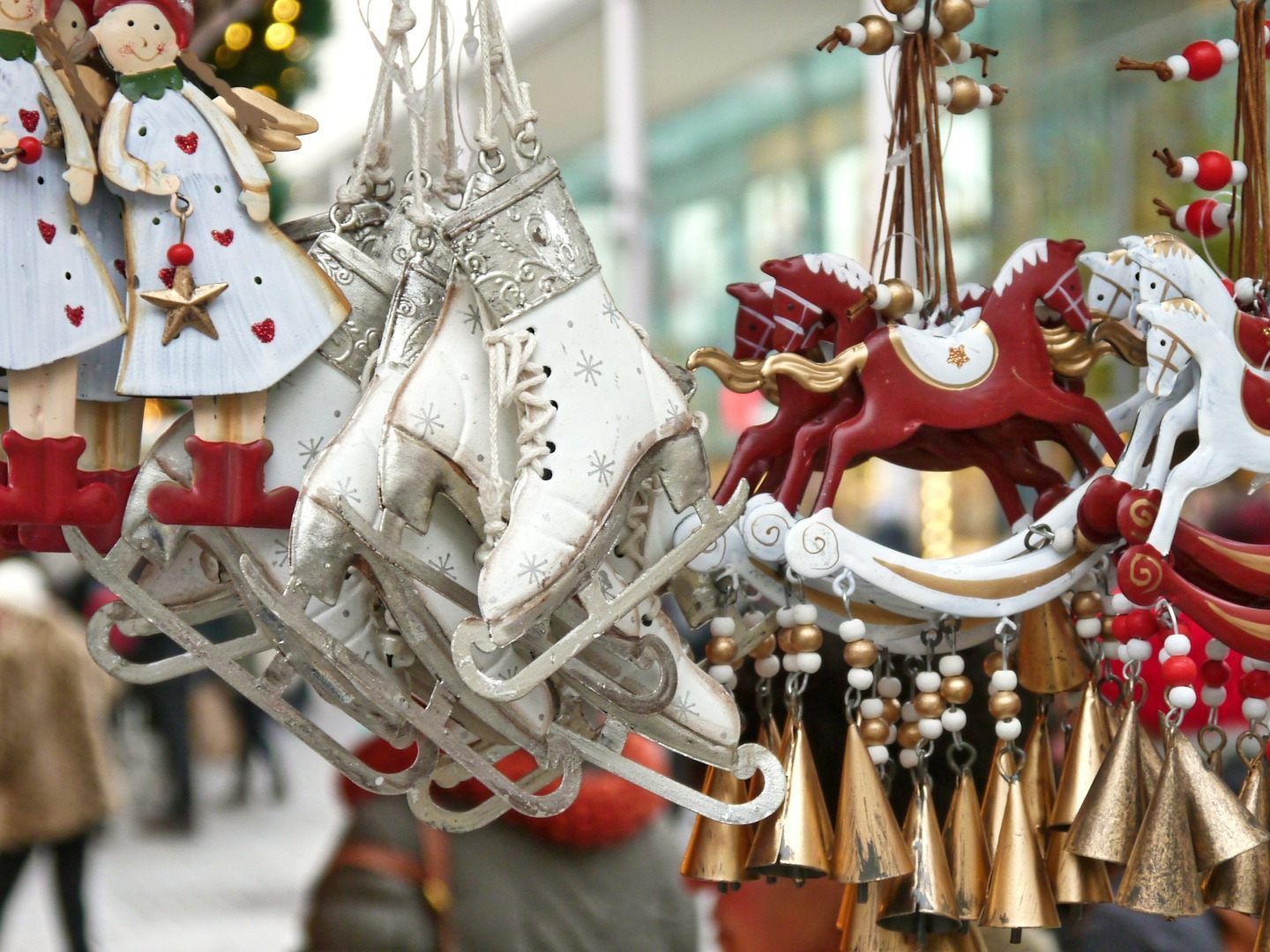 Der Weihnachtsmarkt der Kinder-Krebshilfe findet Im November in Wien statt. Der Weihnachtsmarkt der Kinder-Krebshilfe findet Im November in Wien statt.