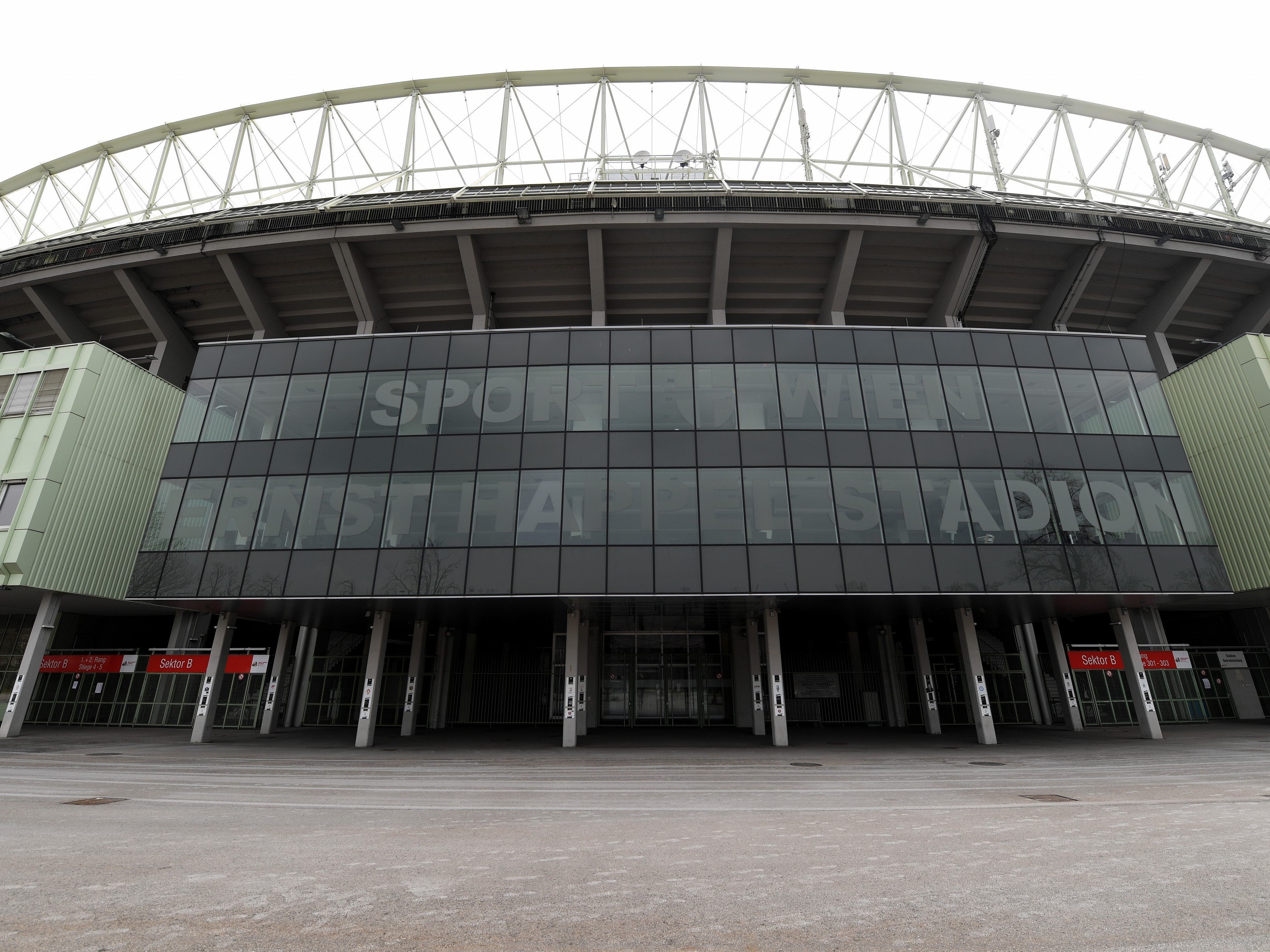 Der ÖFB geht mit dem Ernst-Happel-Stadion ins Rennen. Der ÖFB geht mit dem Ernst-Happel-Stadion ins Rennen.