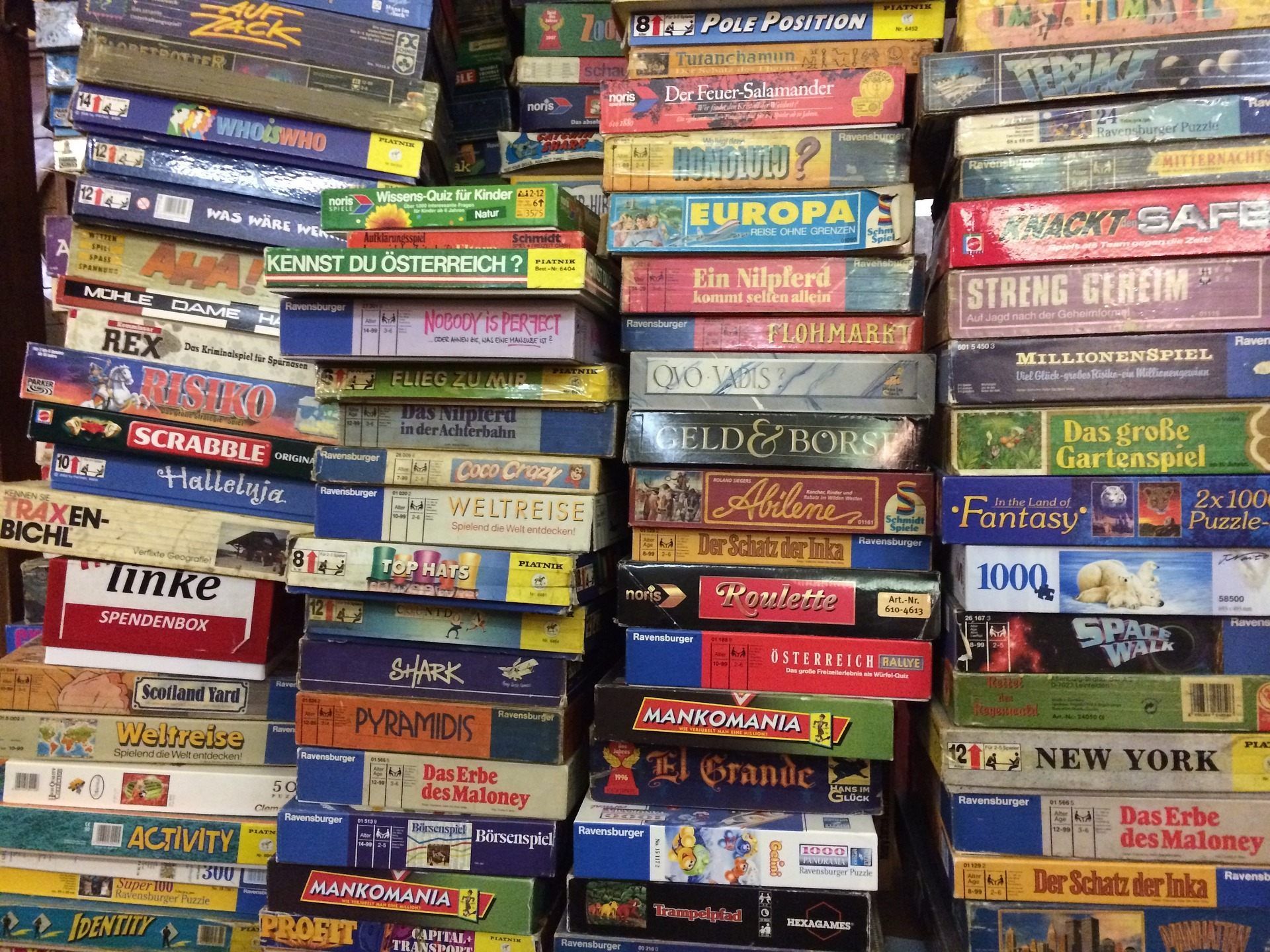 Brettspiele sind nach wie vor beliebte Weihnachtsgeschenke. Brettspiele sind nach wie vor beliebte Weihnachtsgeschenke.