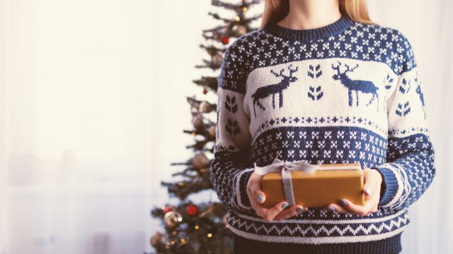 Ein Geschenk muss nicht teuer sein, sollte aber von Herzen kommen. Ein Geschenk muss nicht teuer sein, sollte aber von Herzen kommen.