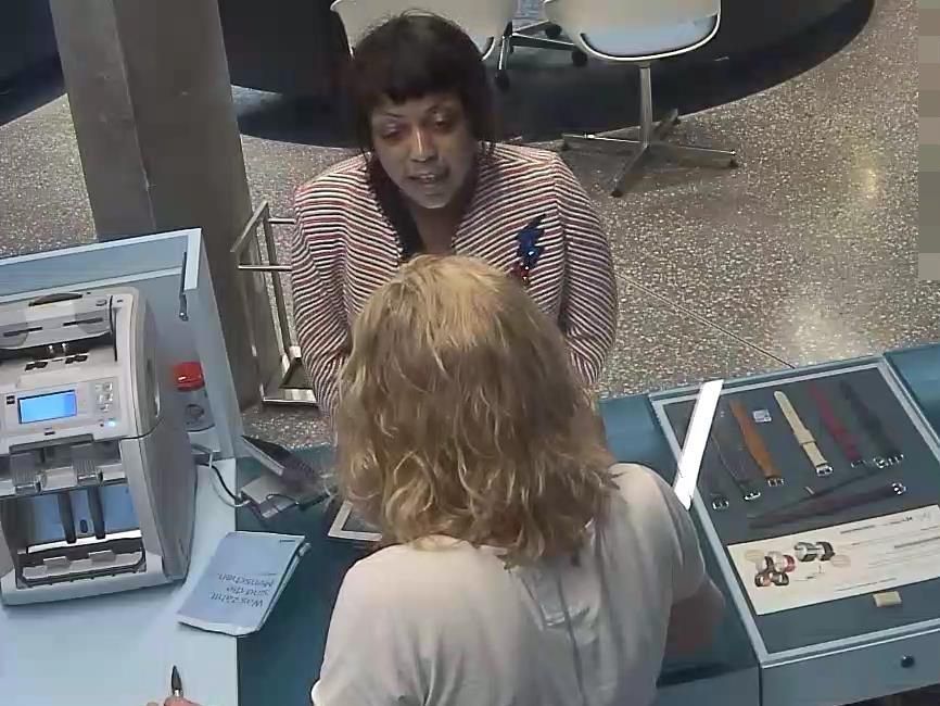 Wer kennt diese Frau? Wer kennt diese Frau?