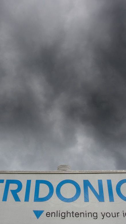 Dunkle Wolken über der südburgenländischen Stadt Jennersdorf. Bis Herbst 2019 wird die Schließung abgewickelt.