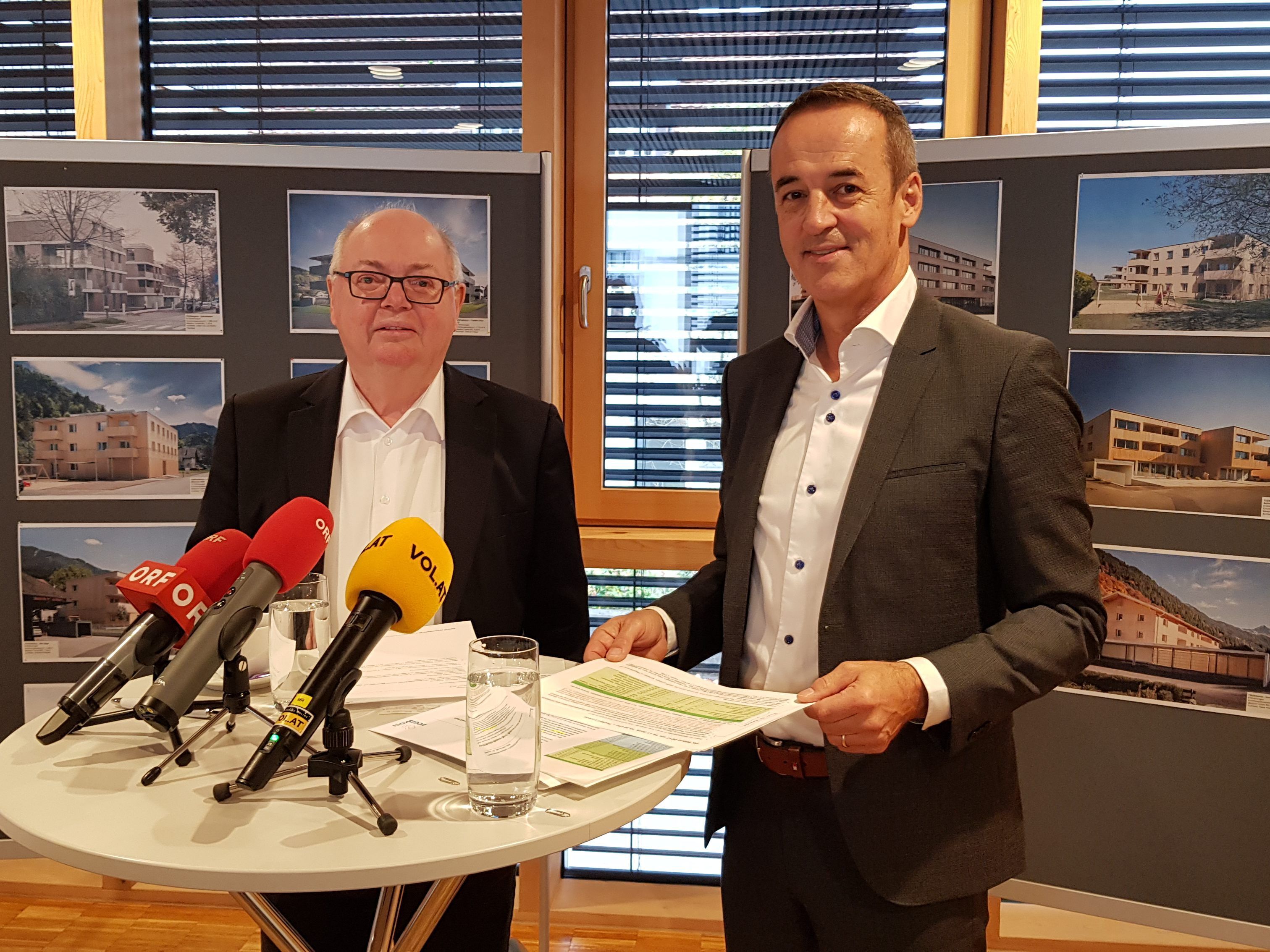 Rümmele und Lorenz gibt einen Überblick über die Tätigkeiten der VOGEWOSI. Rümmele und Lorenz gibt einen Überblick über die Tätigkeiten der VOGEWOSI.