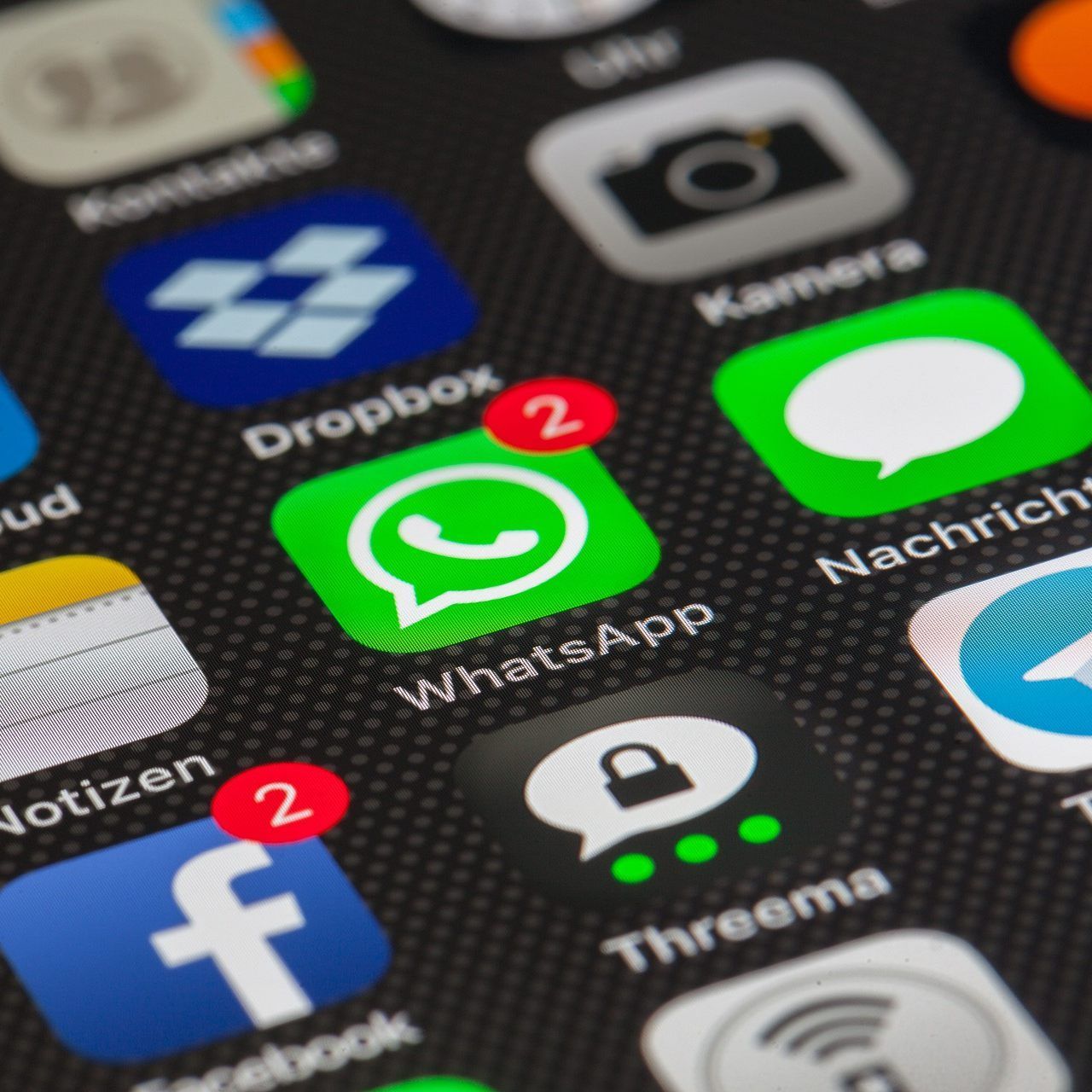 Ab 2019 soll in WhatsApp auch Werbung angezeigt werden.