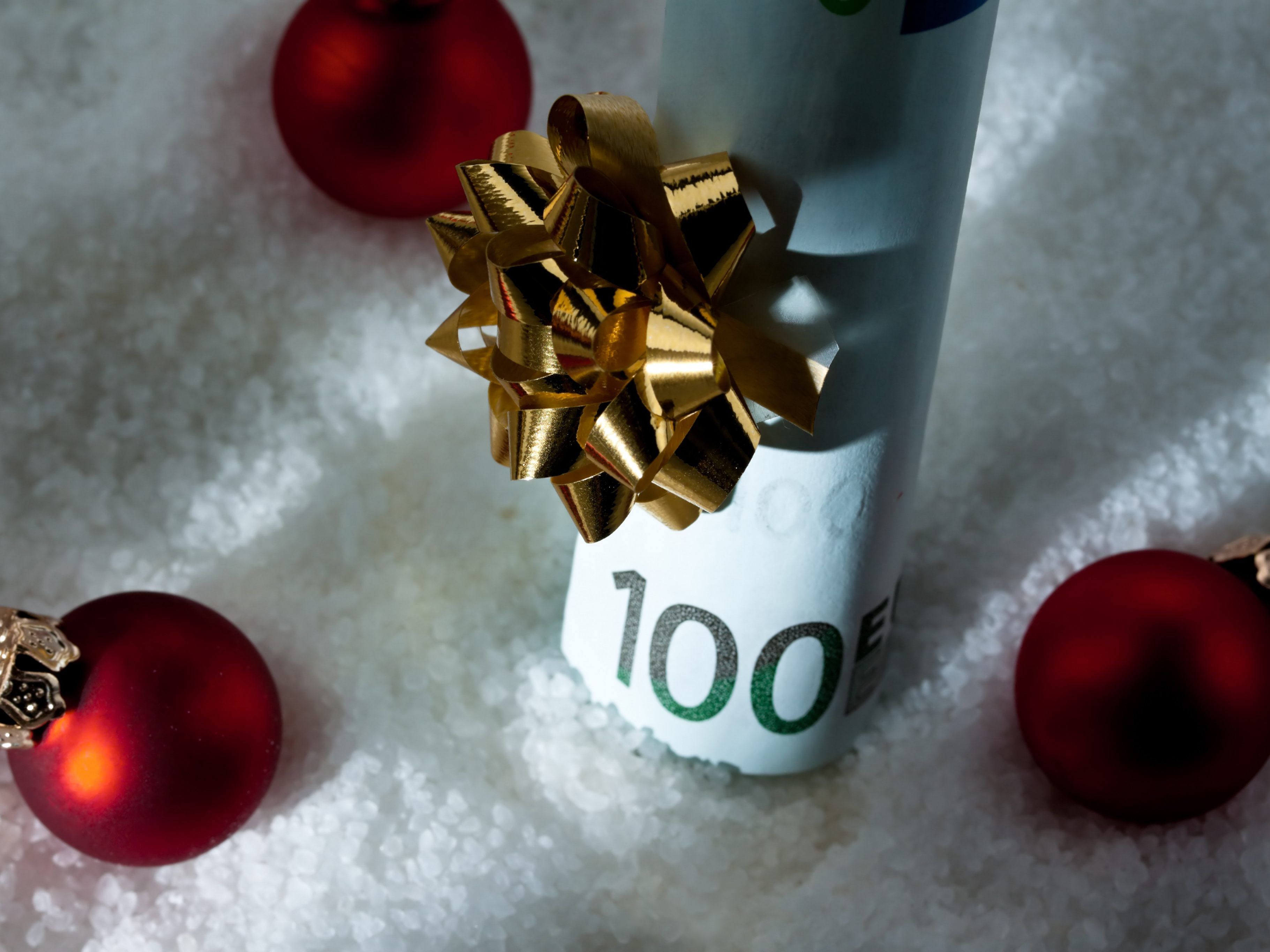 Die meisten Österreicher haben zu Weihnachten Geld oder Gutscheine erhalten. Die meisten Österreicher haben zu Weihnachten Geld oder Gutscheine erhalten.