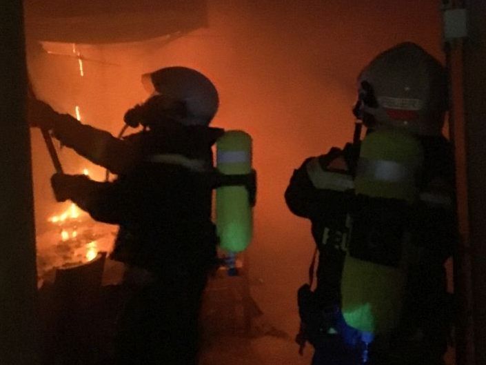 Bei dem Brand wurde niemand verletzt. Bei dem Brand wurde niemand verletzt.