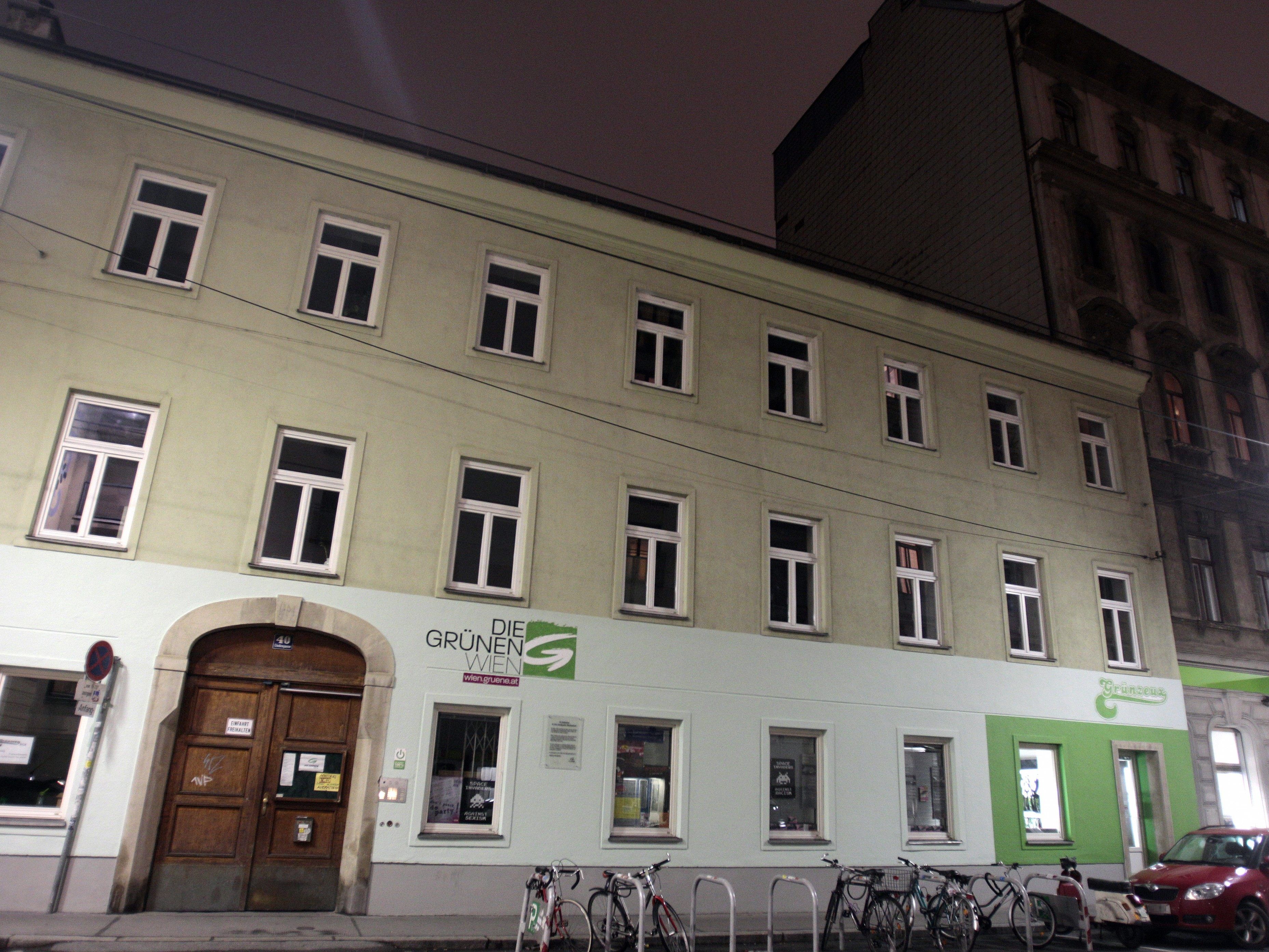Die Parteizentrale in der Lindengasse wird verlassen. Die Parteizentrale in der Lindengasse wird verlassen.