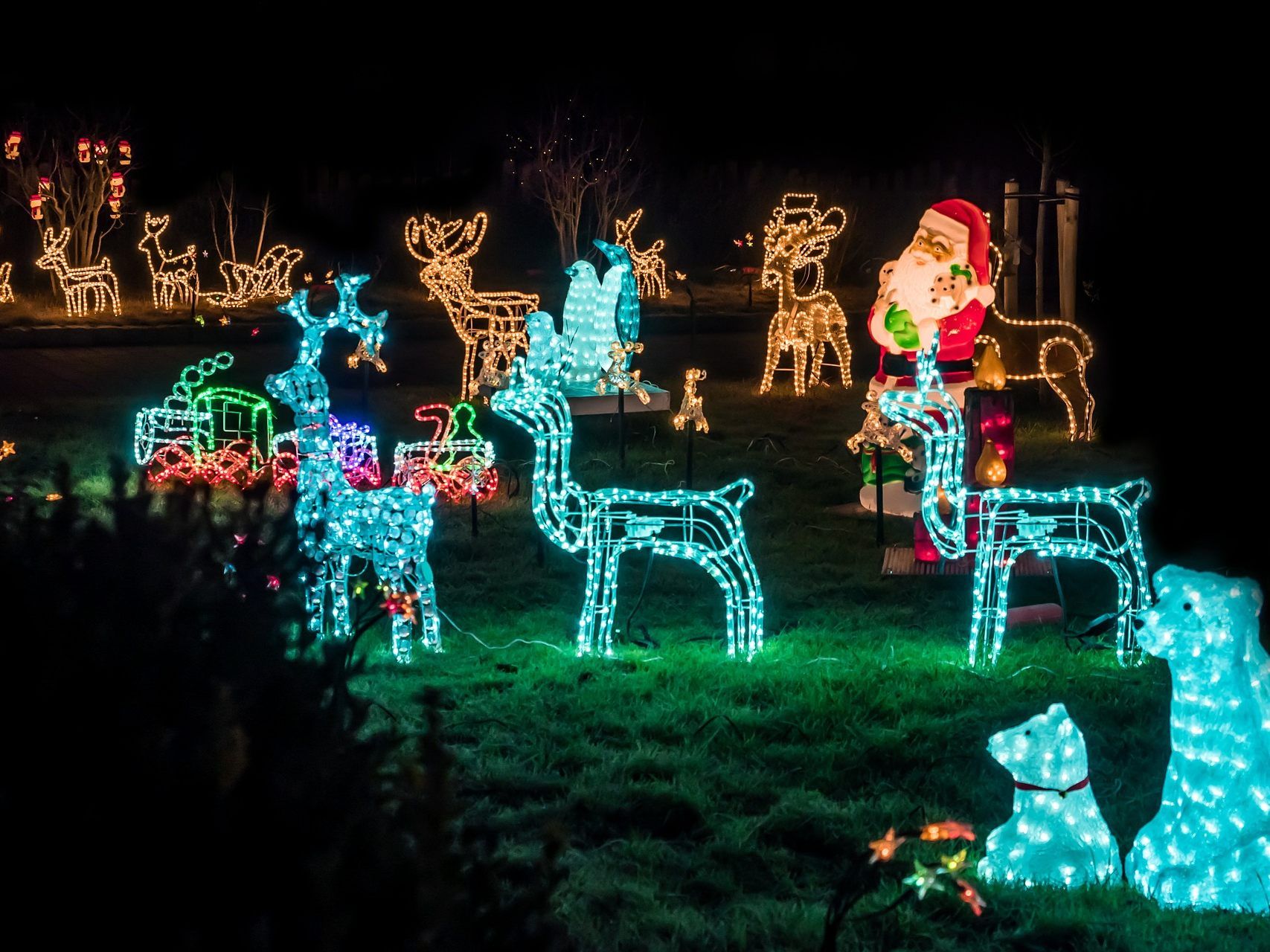 Die Weihnachtsbeleuchtung kann auch stromsparend genutzt werden.