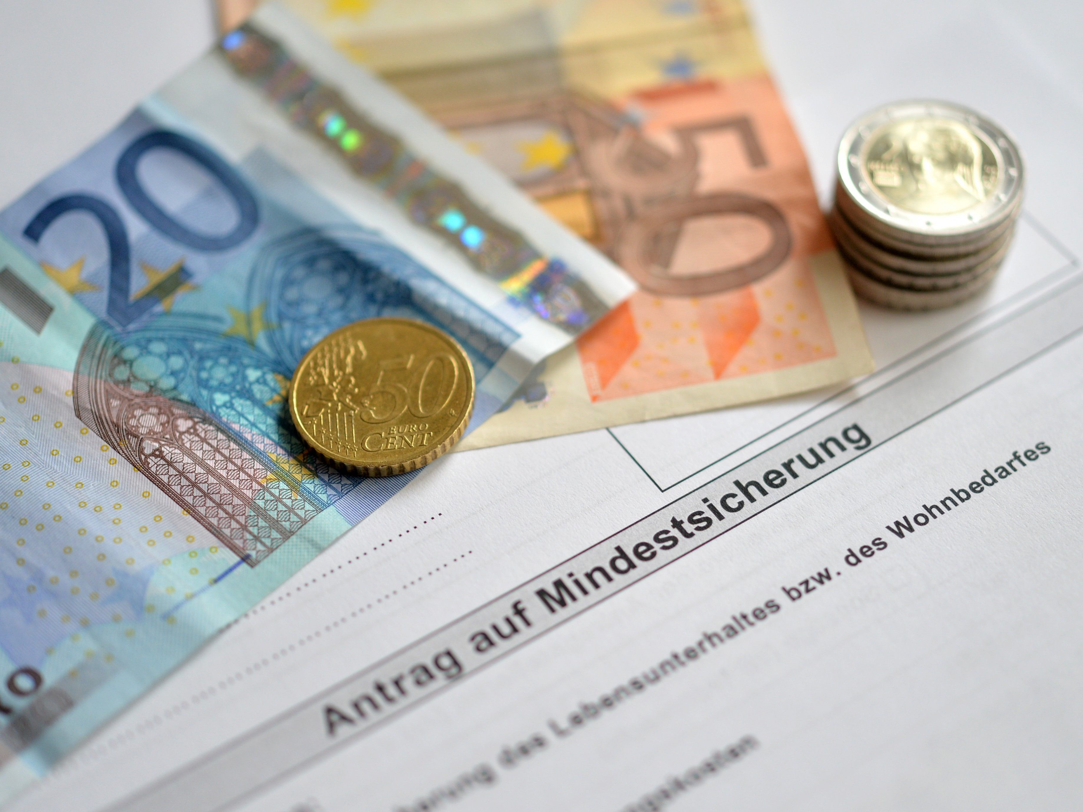 2019 wird die Mindestsicherung neu geregelt. 2019 wird die Mindestsicherung neu geregelt.