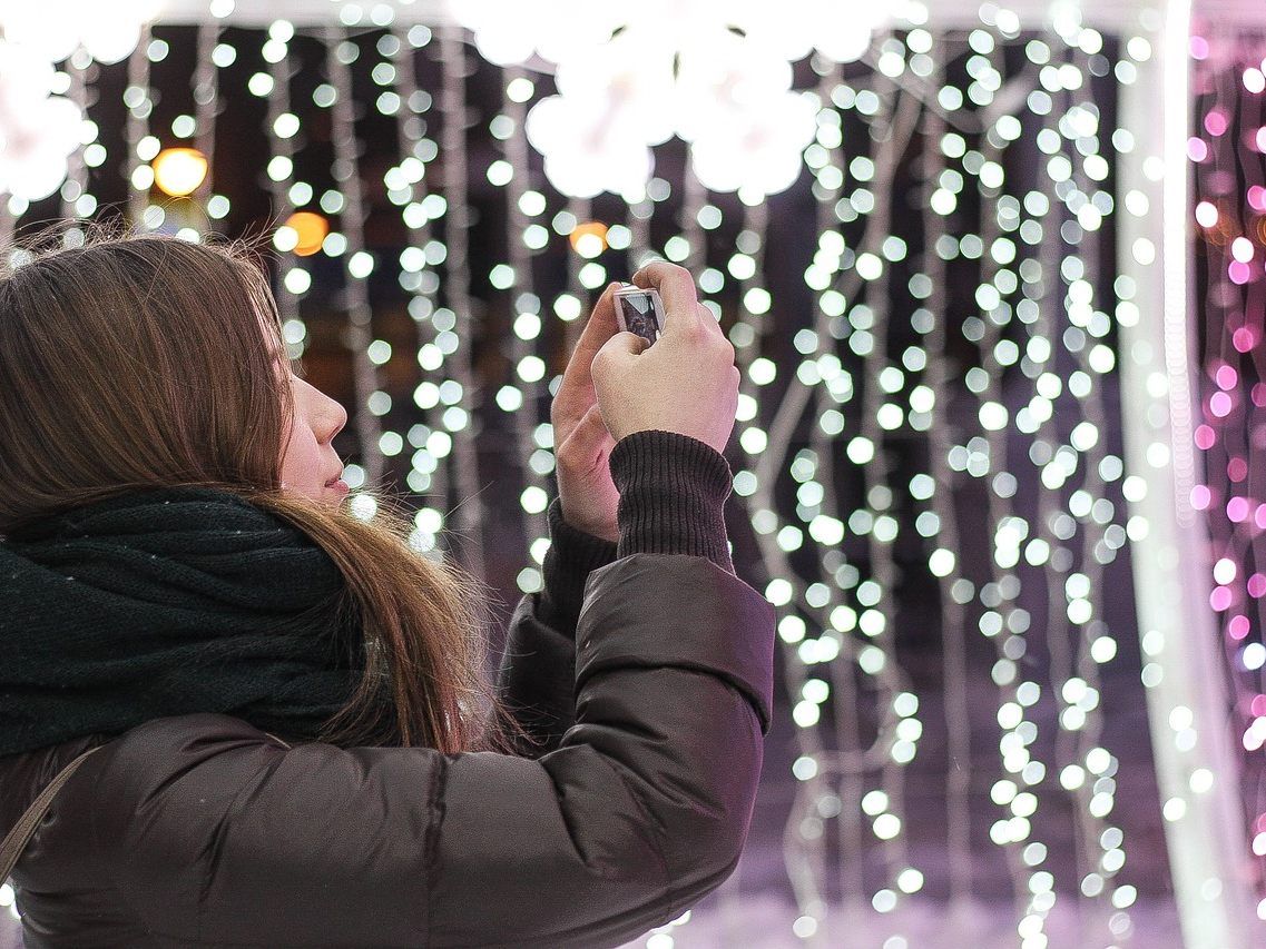 Rund um Silvester steigt das mobile Datenvolumen enorm. Rund um Silvester steigt das mobile Datenvolumen enorm.