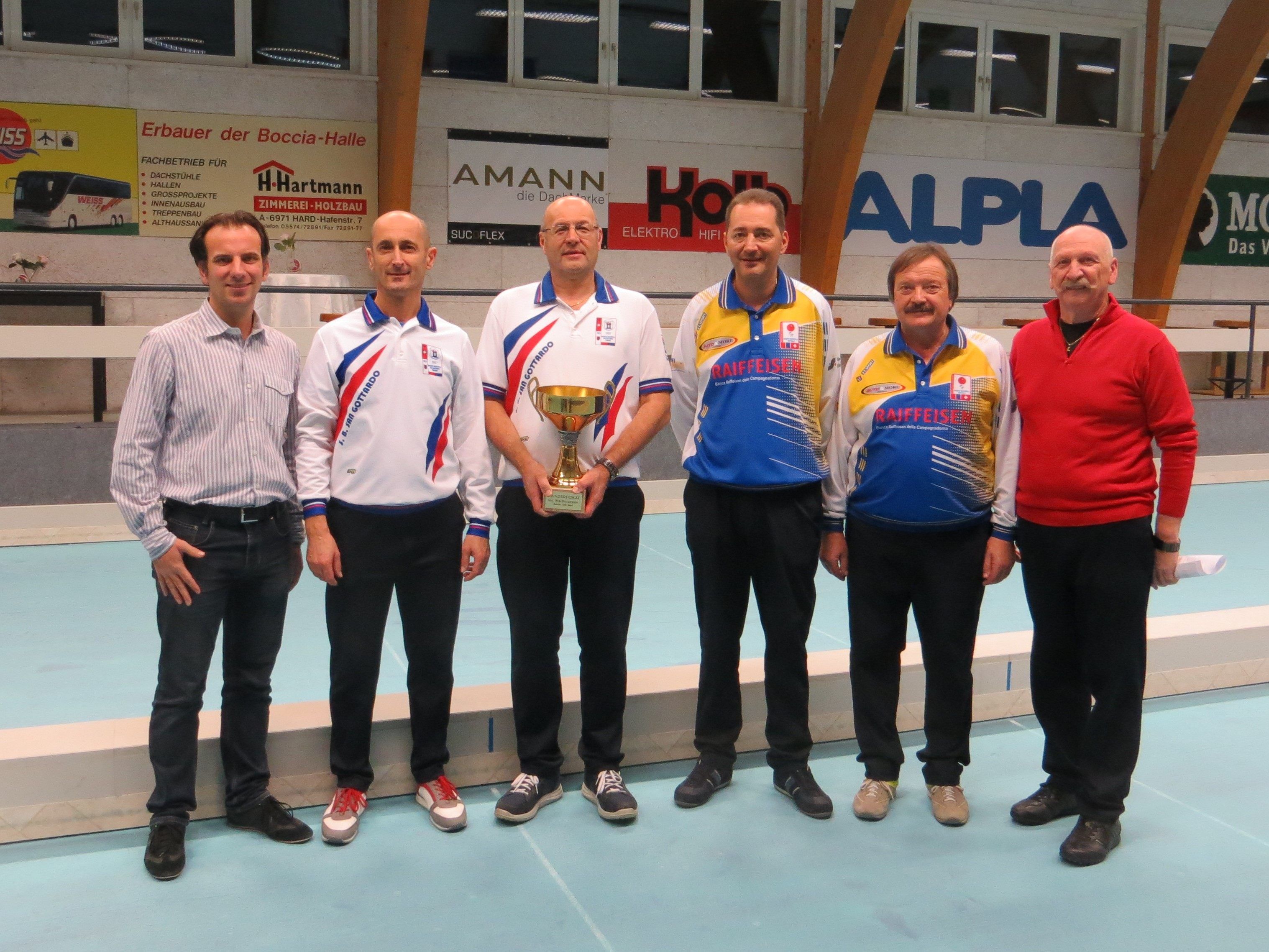 v.l. Sportreferent Marius Amann, Pisciera, Dallefratte, Gulandris, Fridamosca, Org. ILL Günther.JPG v.l. Sportreferent Marius Amann, Pisciera, Dallefratte, Gulandris, Fridamosca, Org. ILL Günther.JPG
