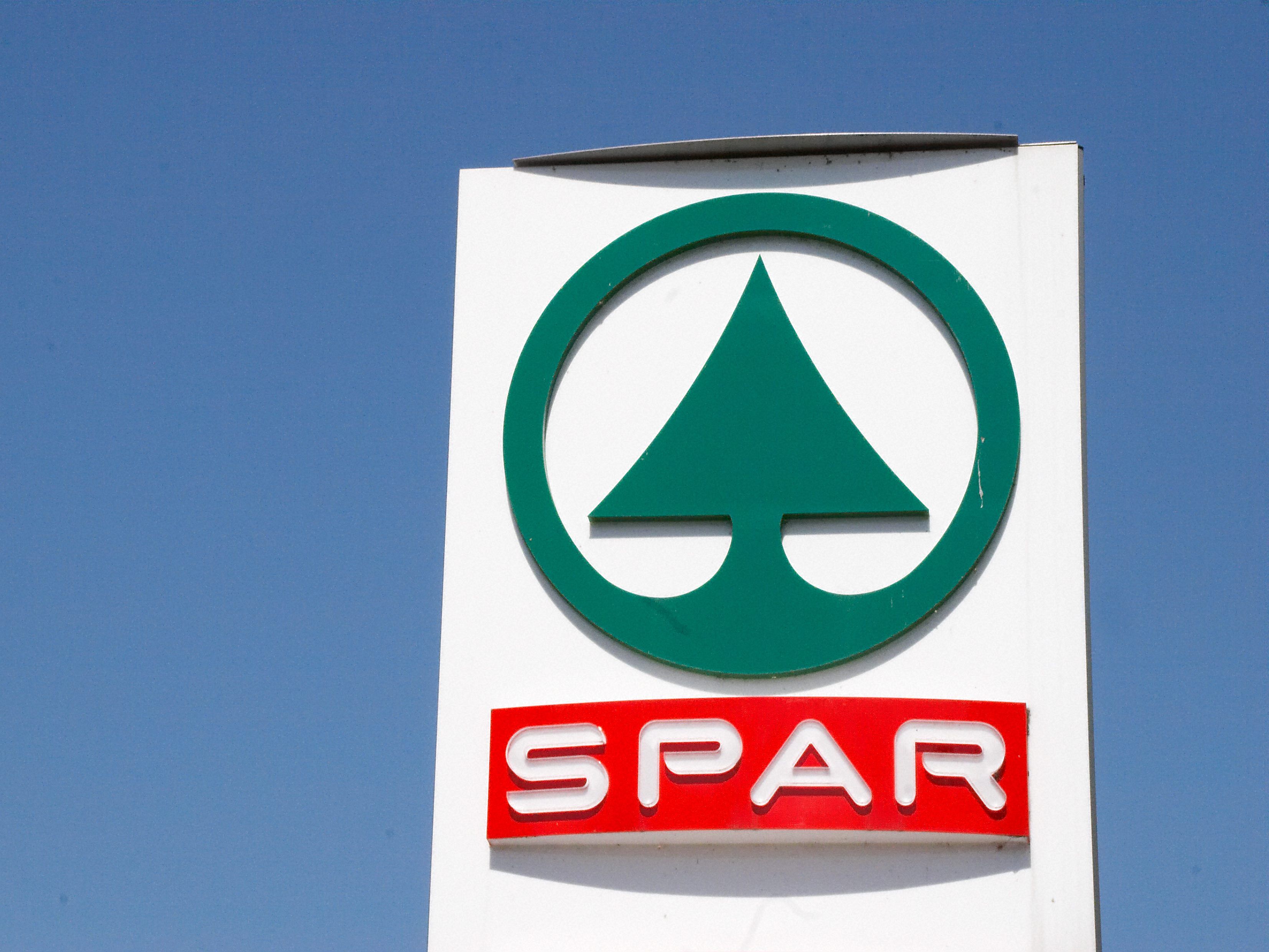 Beim SPAR-Markt erhalten langzeitarbeitslose Menschen eine Chance auf einen Arbeitsplatz. Beim SPAR-Markt erhalten langzeitarbeitslose Menschen eine Chance auf einen Arbeitsplatz.