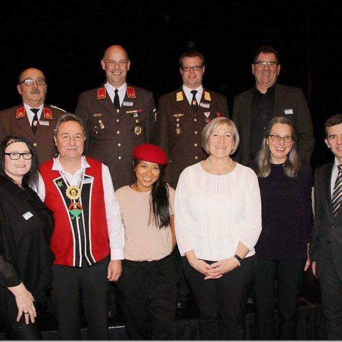 Alle Jubilare mit Bürgermeister Martin Summer und GR Helmut Jenny