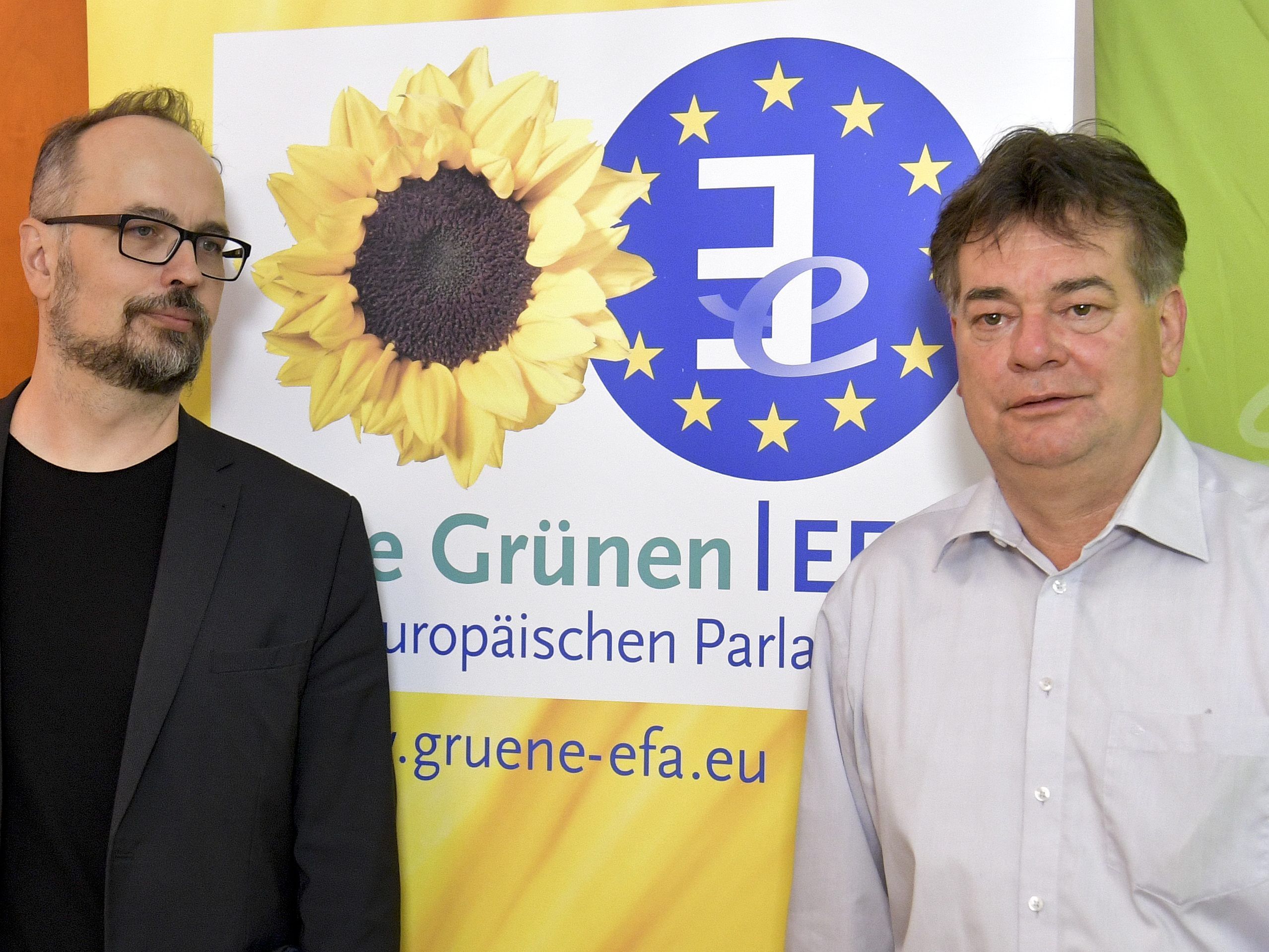 Grünen-Europaabgeordneter Michel Reimon (L) und Grünen-Bundessprecher Werner Kogler Grünen-Europaabgeordneter Michel Reimon (L) und Grünen-Bundessprecher Werner Kogler