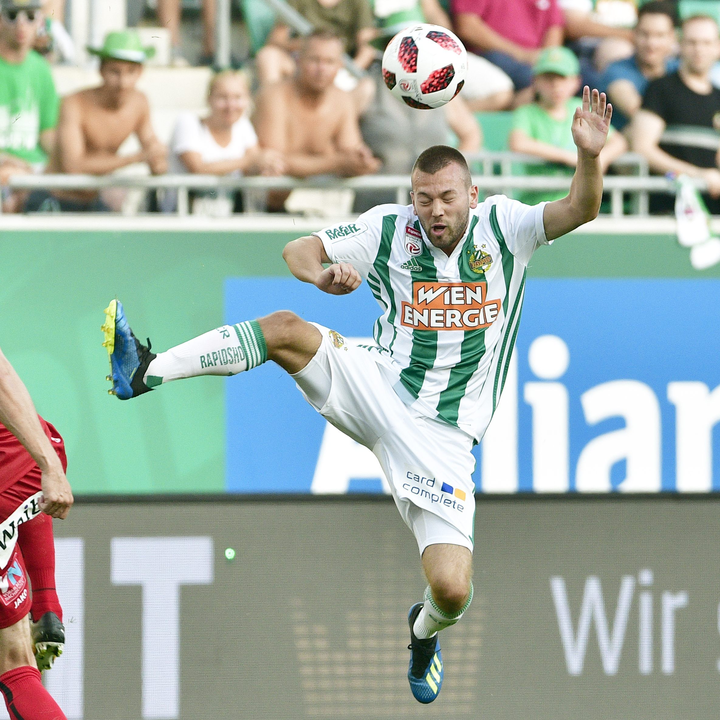 Der 23-Jährige wechselt zu Radnicki Nis.