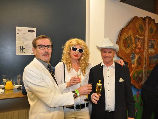 Eine gesellige Runde mit Herrn Bürgermeister Hermann Manahl Eine gesellige Runde mit Herrn Bürgermeister Hermann Manahl