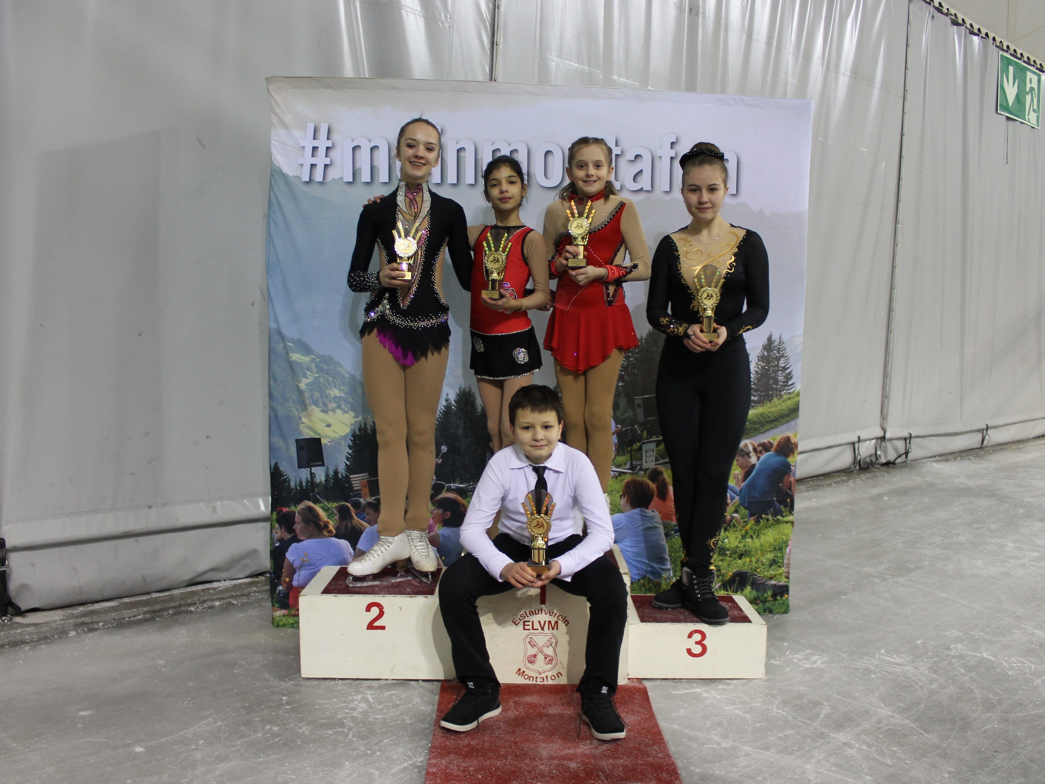 Noemi Bettega, Razan Taskapan, Anna Salzer, Fabienne Bont und Raphael Bont