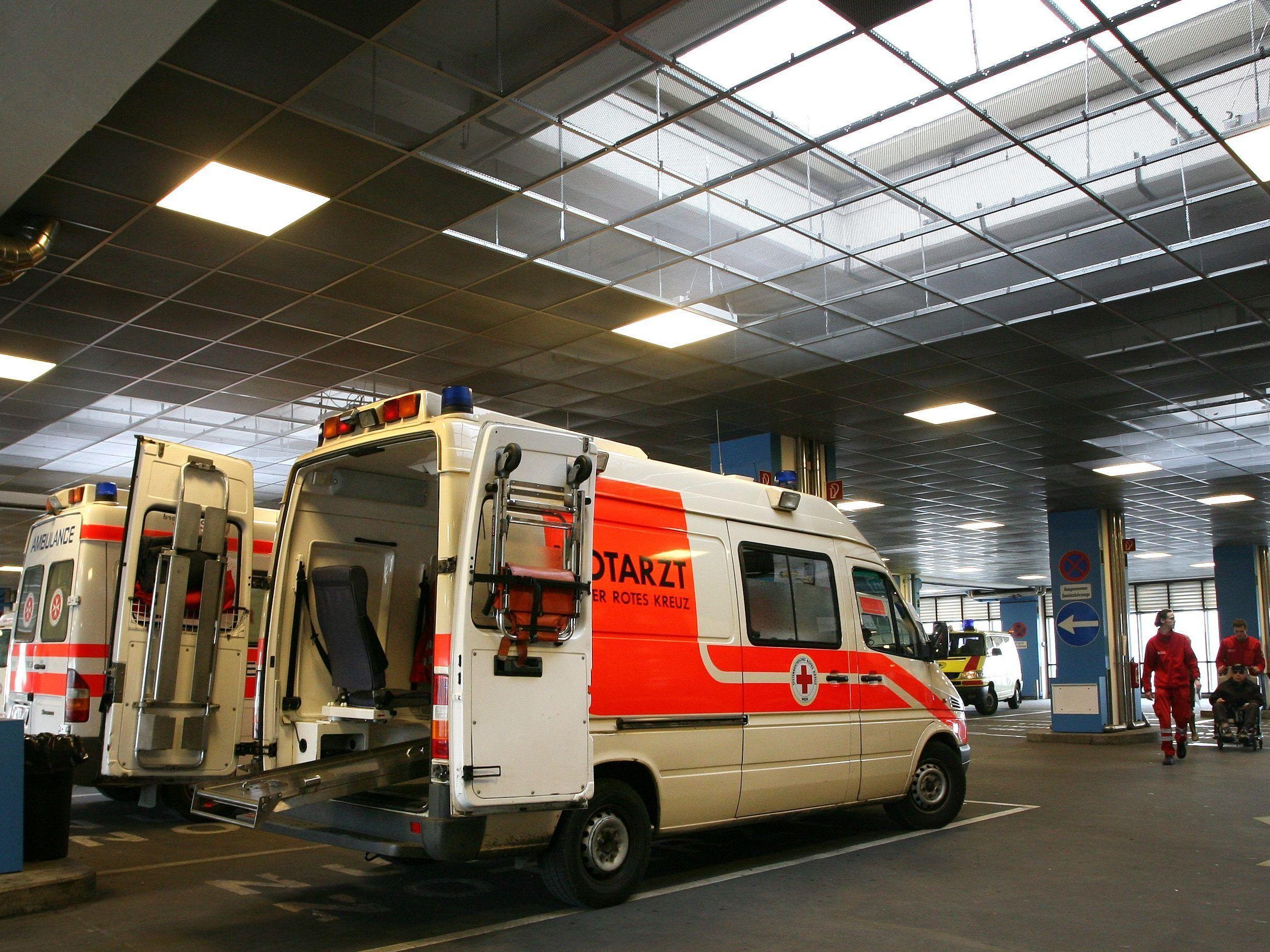 Die Wiener Berufsrettung brachte den Mann ins Krankenhaus.