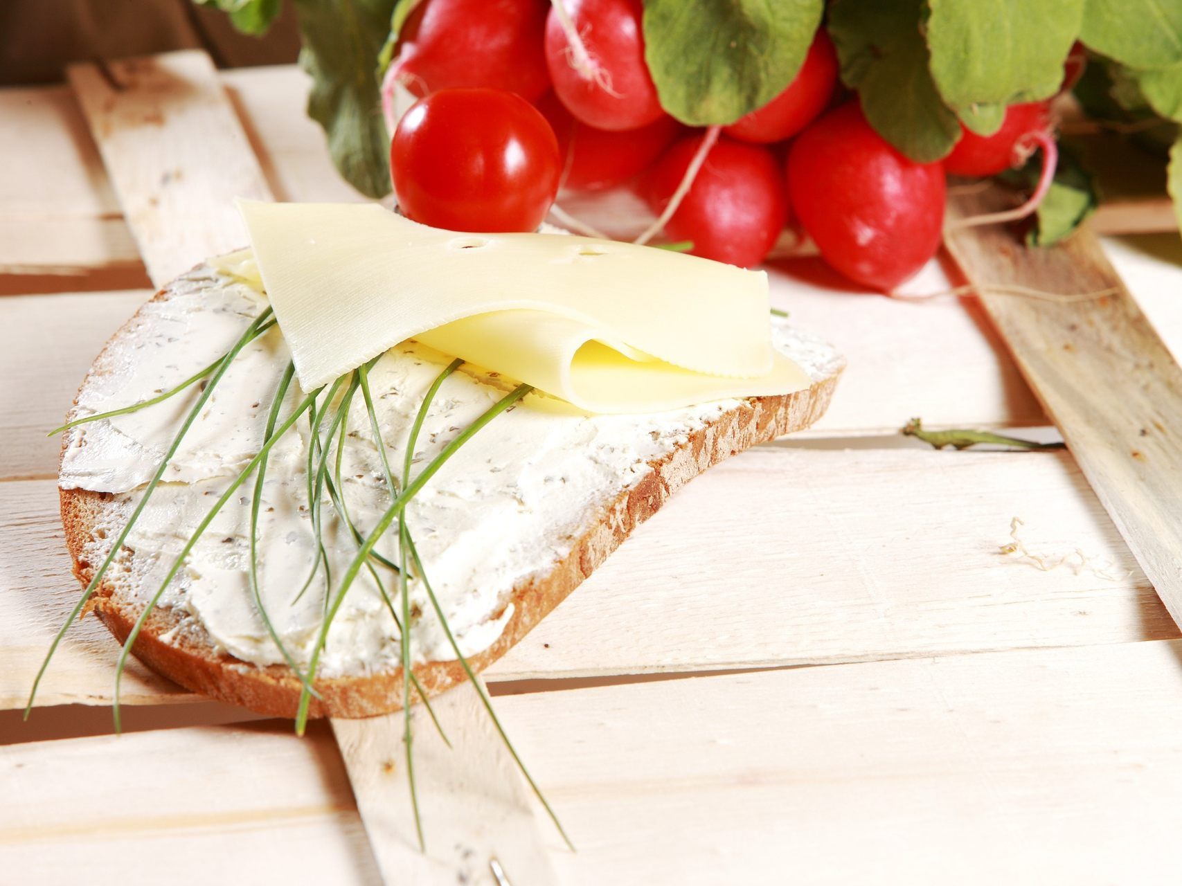 PENNY ruft das Produkt "Ich bin Österreich Zwiebelstreichwurst mit Kräutern 200g" zurück. PENNY ruft das Produkt "Ich bin Österreich Zwiebelstreichwurst mit Kräutern 200g" zurück.