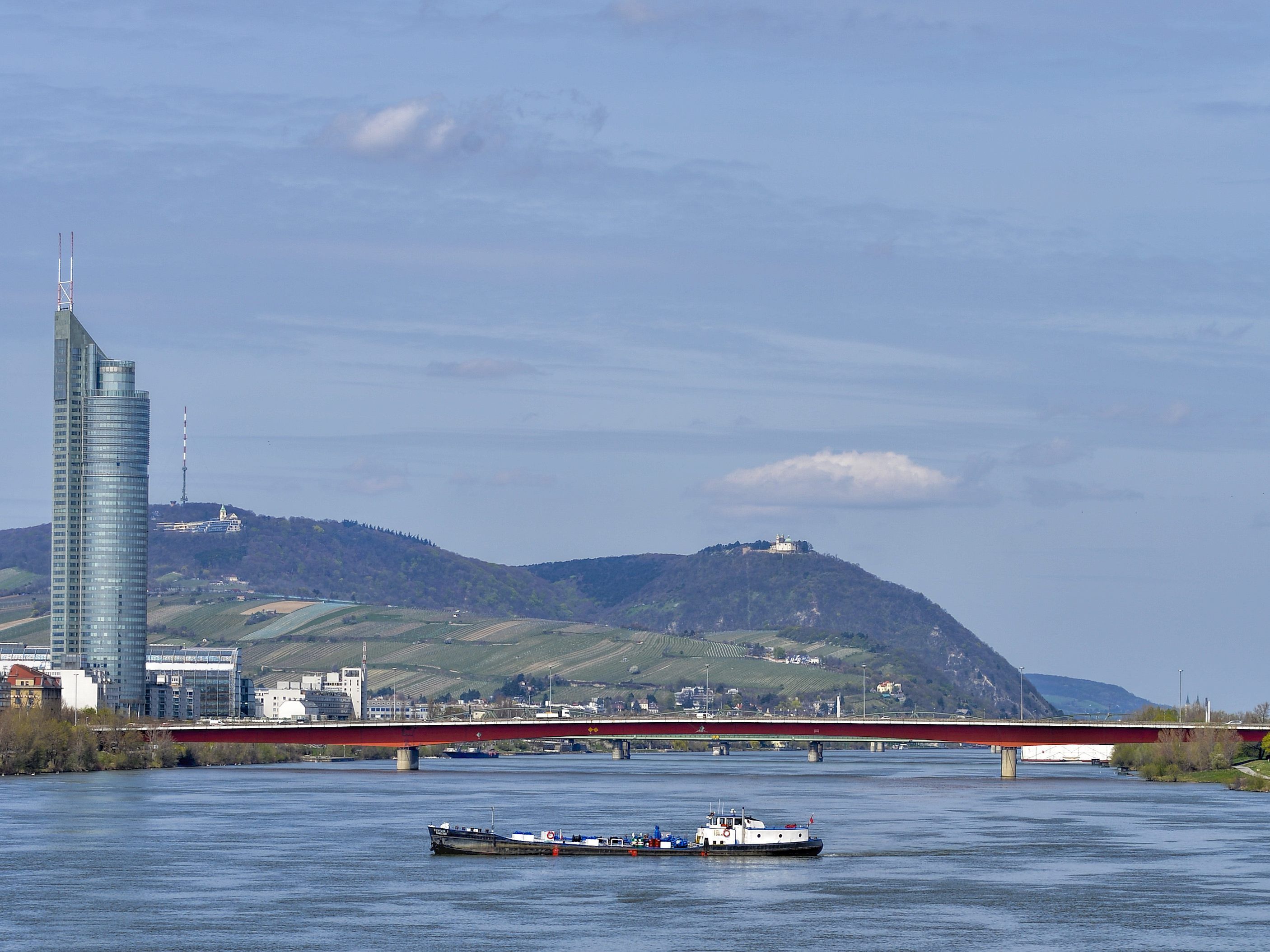 Wien soll eine Donaubühne bekommen. Wien soll eine Donaubühne bekommen.