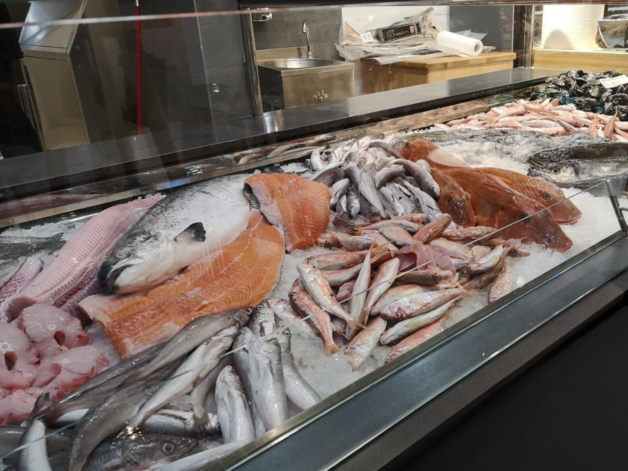 Im Gastro Fisch Brač gibt es firschen Fisch aus der Adria.